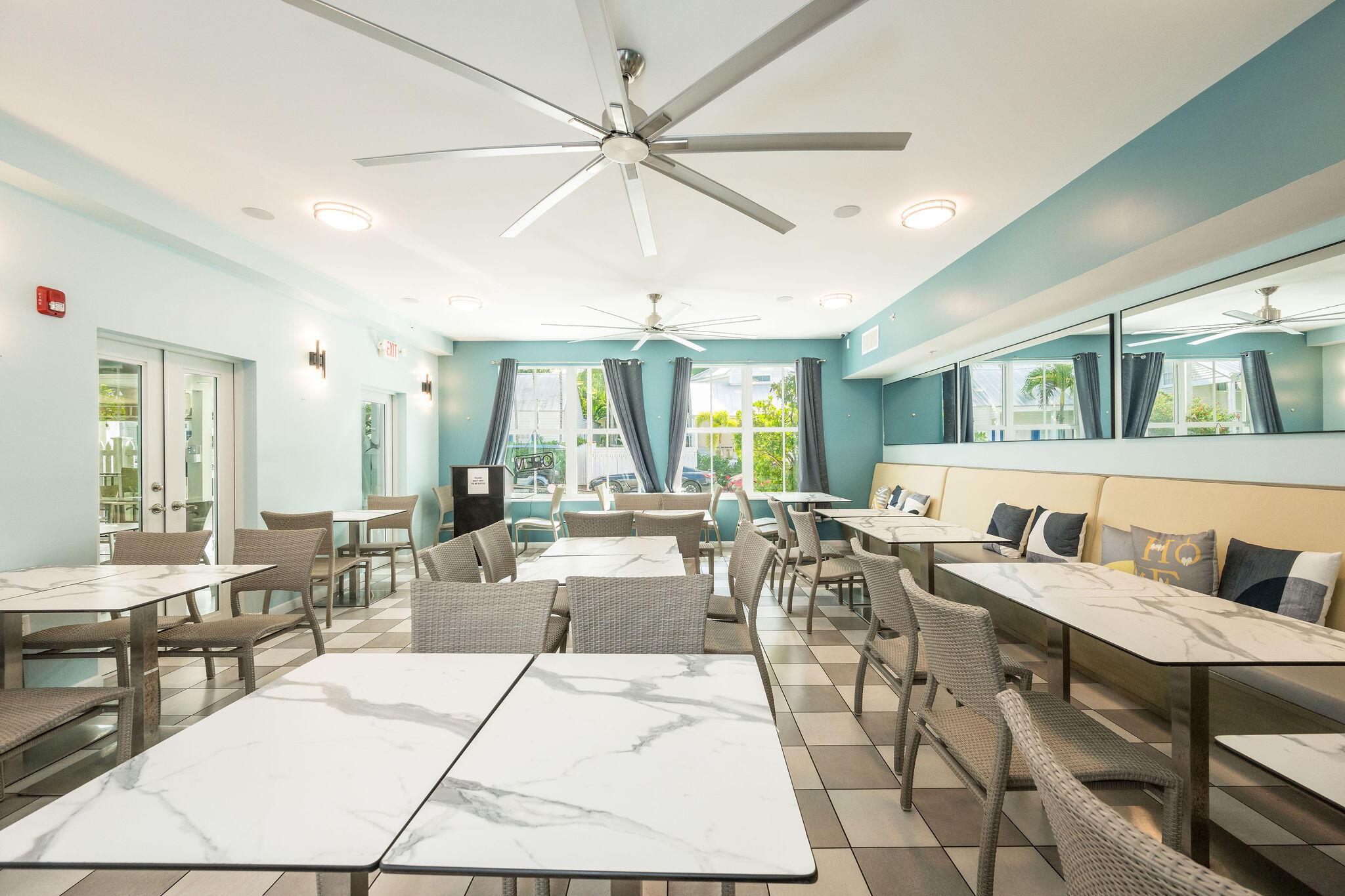 Key West, Florida 33040, United States, 1 Bedroom Bedrooms, ,2 BathroomsBathrooms,Commercial,Active,129057