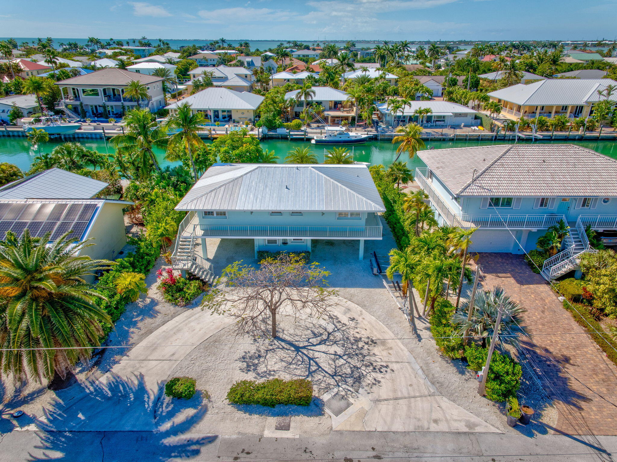 Key Colony, Florida 33051, United States, 2 Bedrooms Bedrooms, ,3 BathroomsBathrooms,Residential,Pending,7815