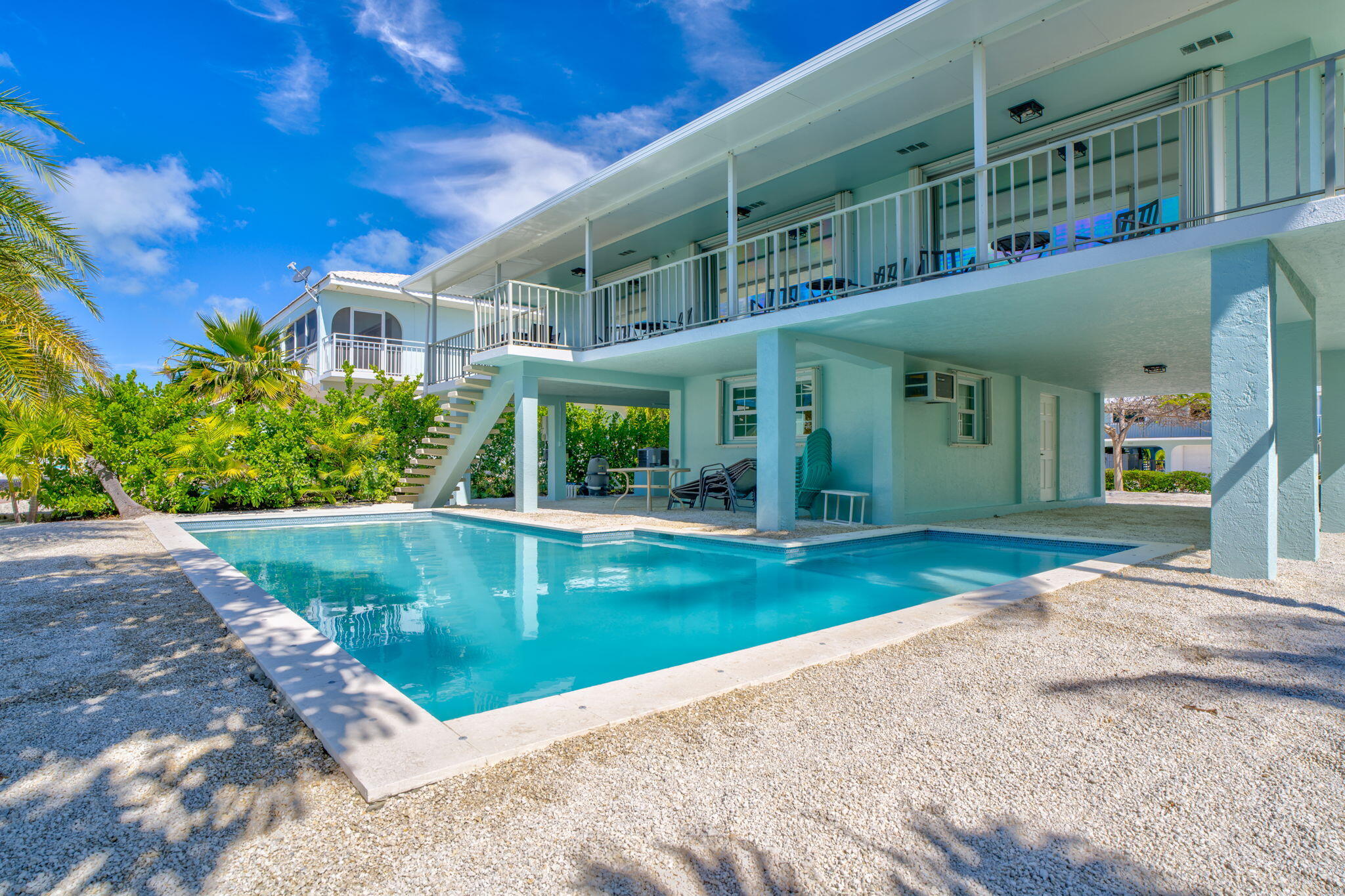 Key Colony, Florida 33051, United States, 2 Bedrooms Bedrooms, ,3 BathroomsBathrooms,Residential,Pending,7815