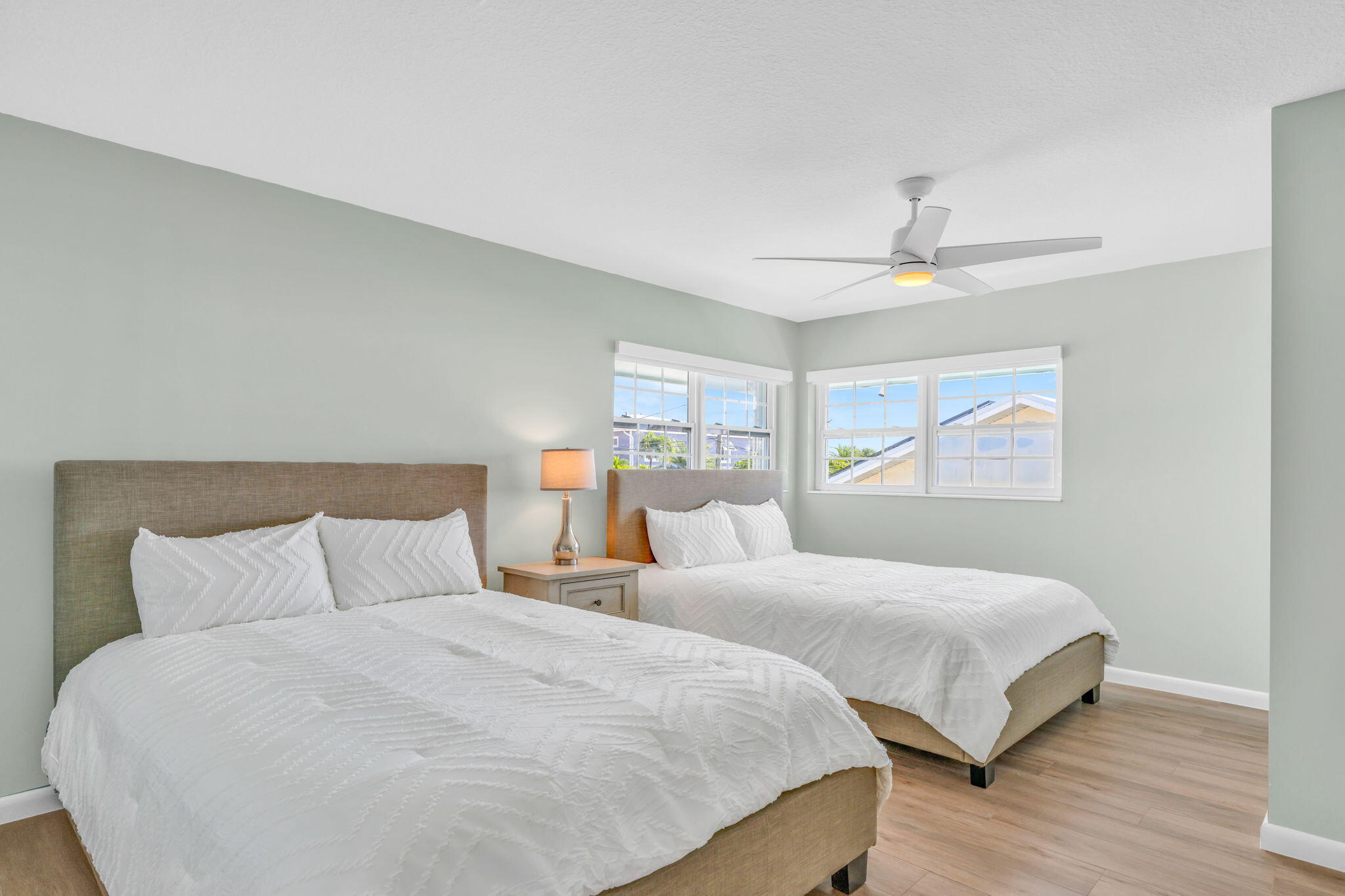 Key Colony, Florida 33051, United States, 2 Bedrooms Bedrooms, ,3 BathroomsBathrooms,Residential,Pending,7815