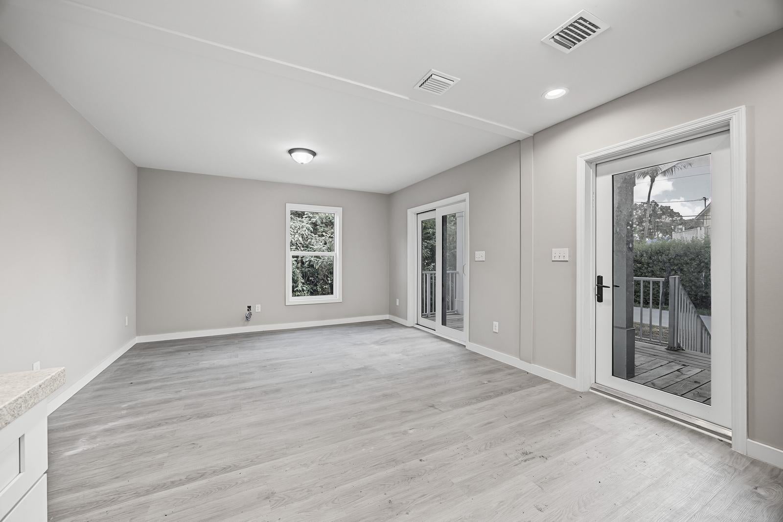 13 Oceanview Boulevard