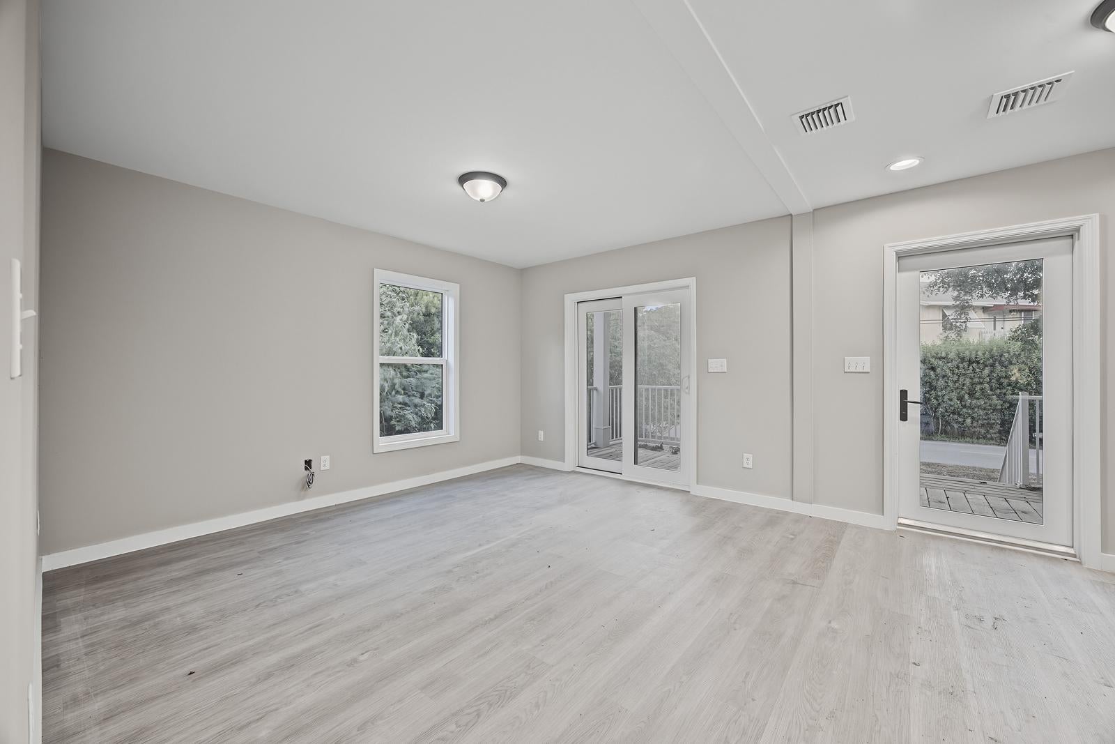 13 Oceanview Boulevard