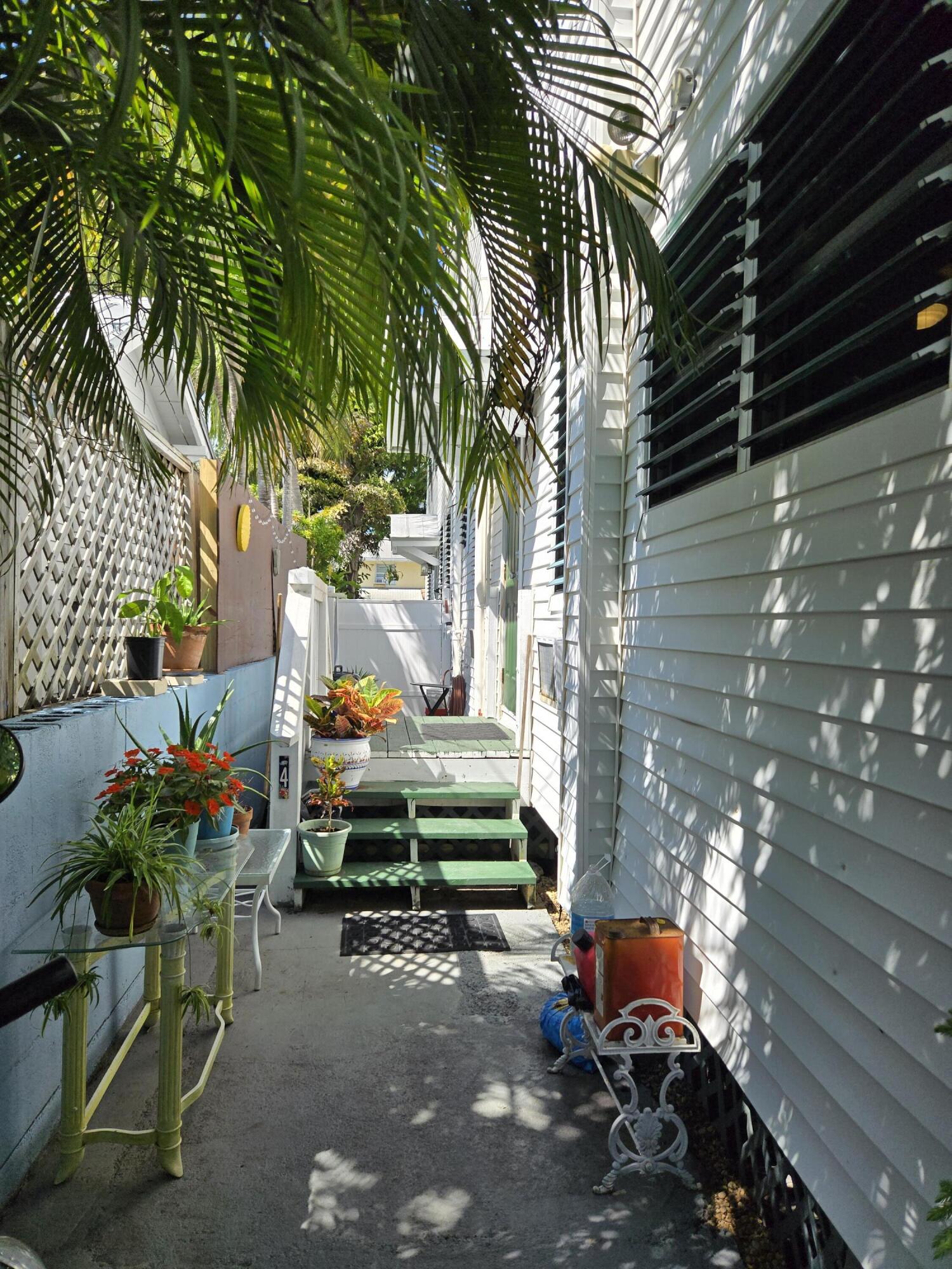 Key West, Florida 33040, United States, 1 Bedroom Bedrooms, ,1 BathroomBathrooms,Residential,Active,82948