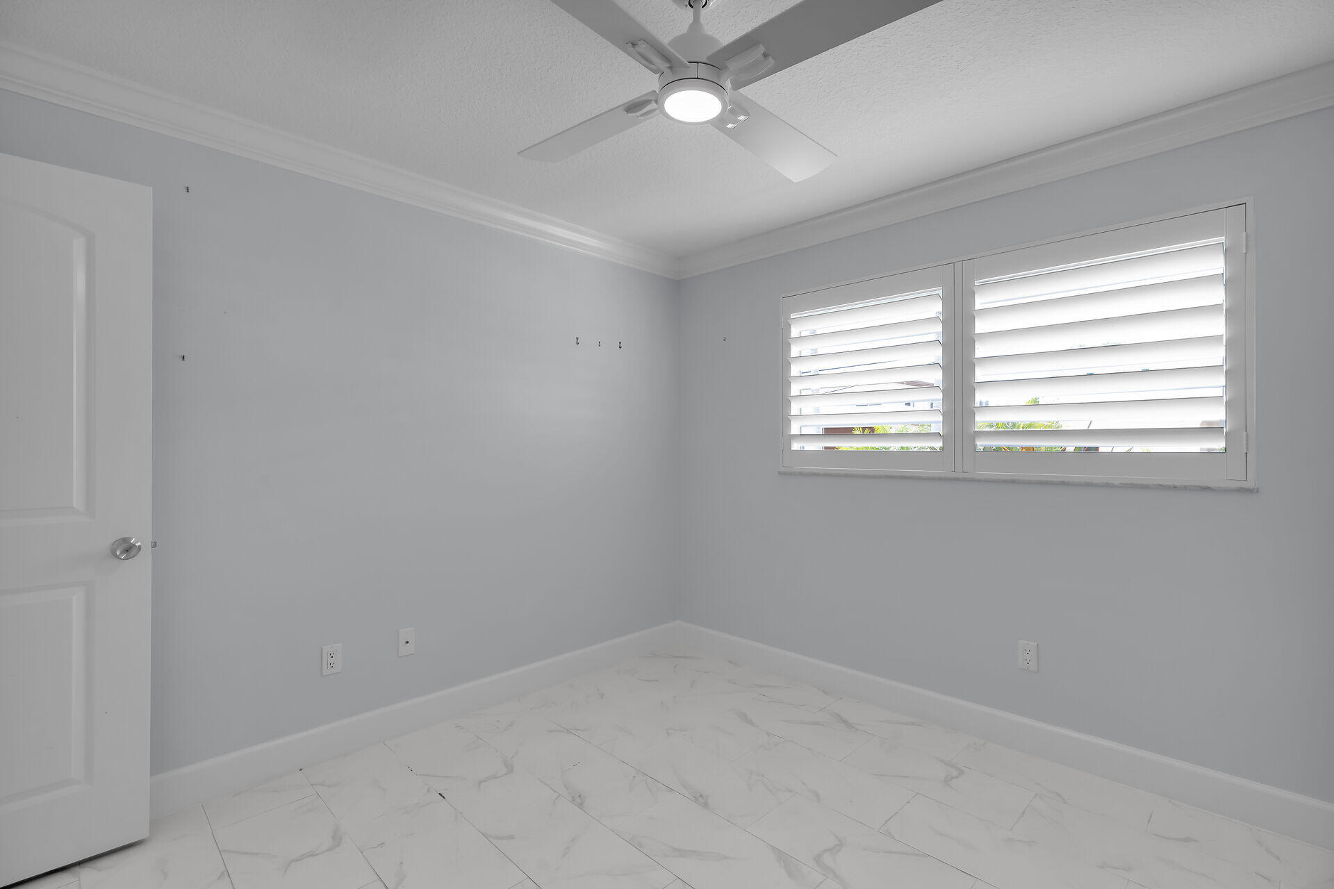 Islamorada, Florida, 33036, United States, 5 Bedrooms Bedrooms, ,3 BathroomsBathrooms,Residential,Active,2038223