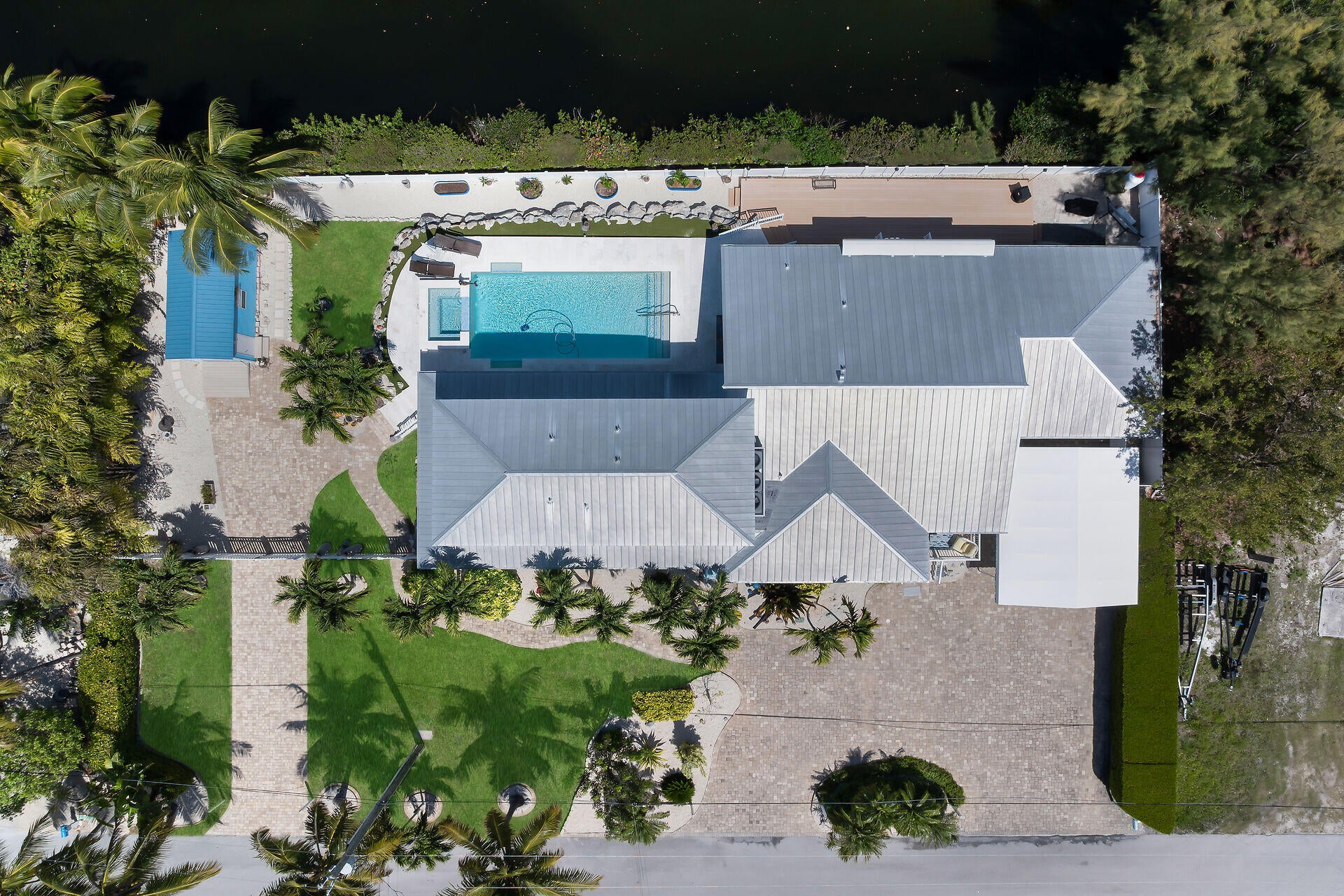 Islamorada, Florida, 33036, United States, 5 Bedrooms Bedrooms, ,3 BathroomsBathrooms,Residential,Active,2038223