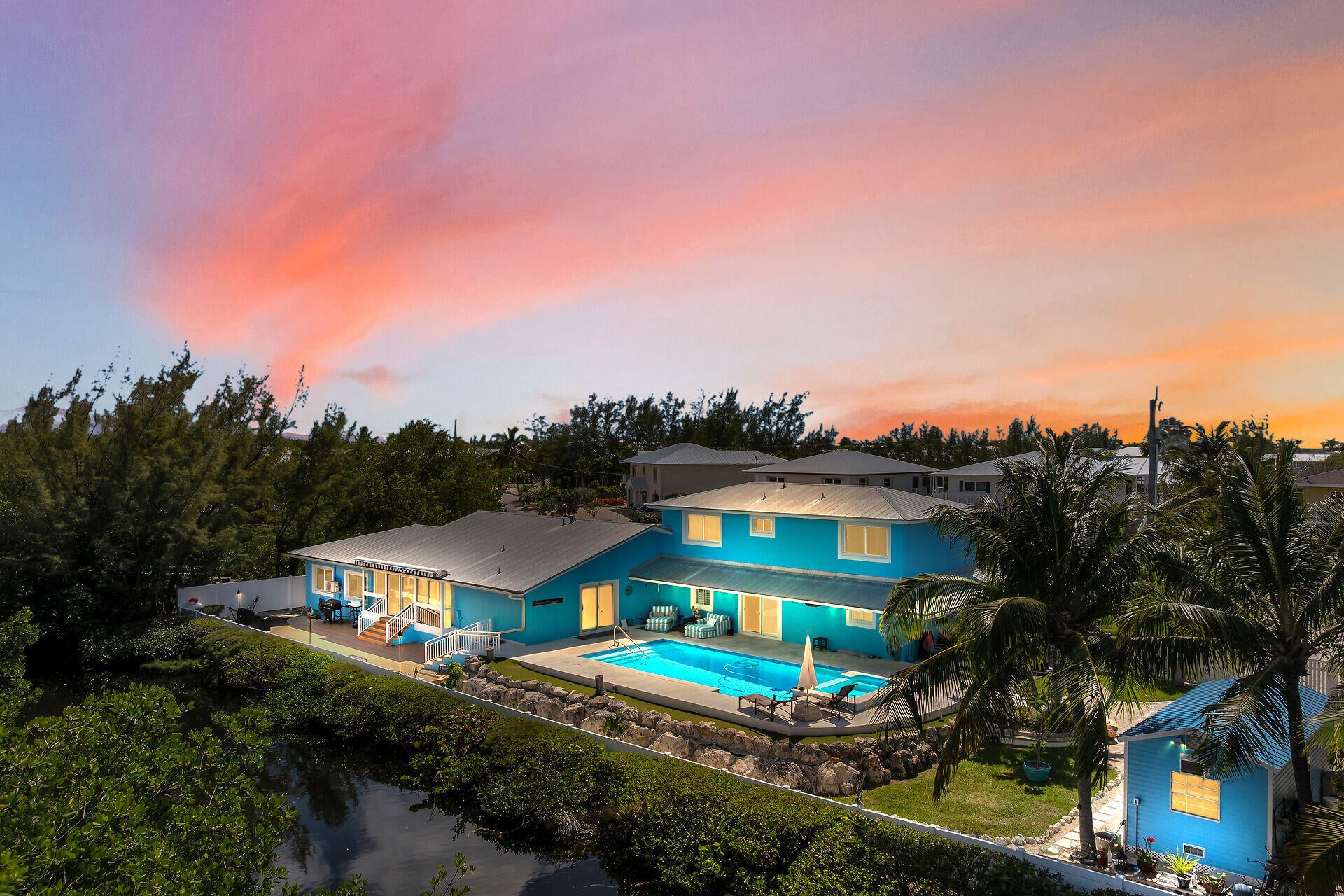 Islamorada, Florida, 33036, United States, 5 Bedrooms Bedrooms, ,3 BathroomsBathrooms,Residential,Active,2038223