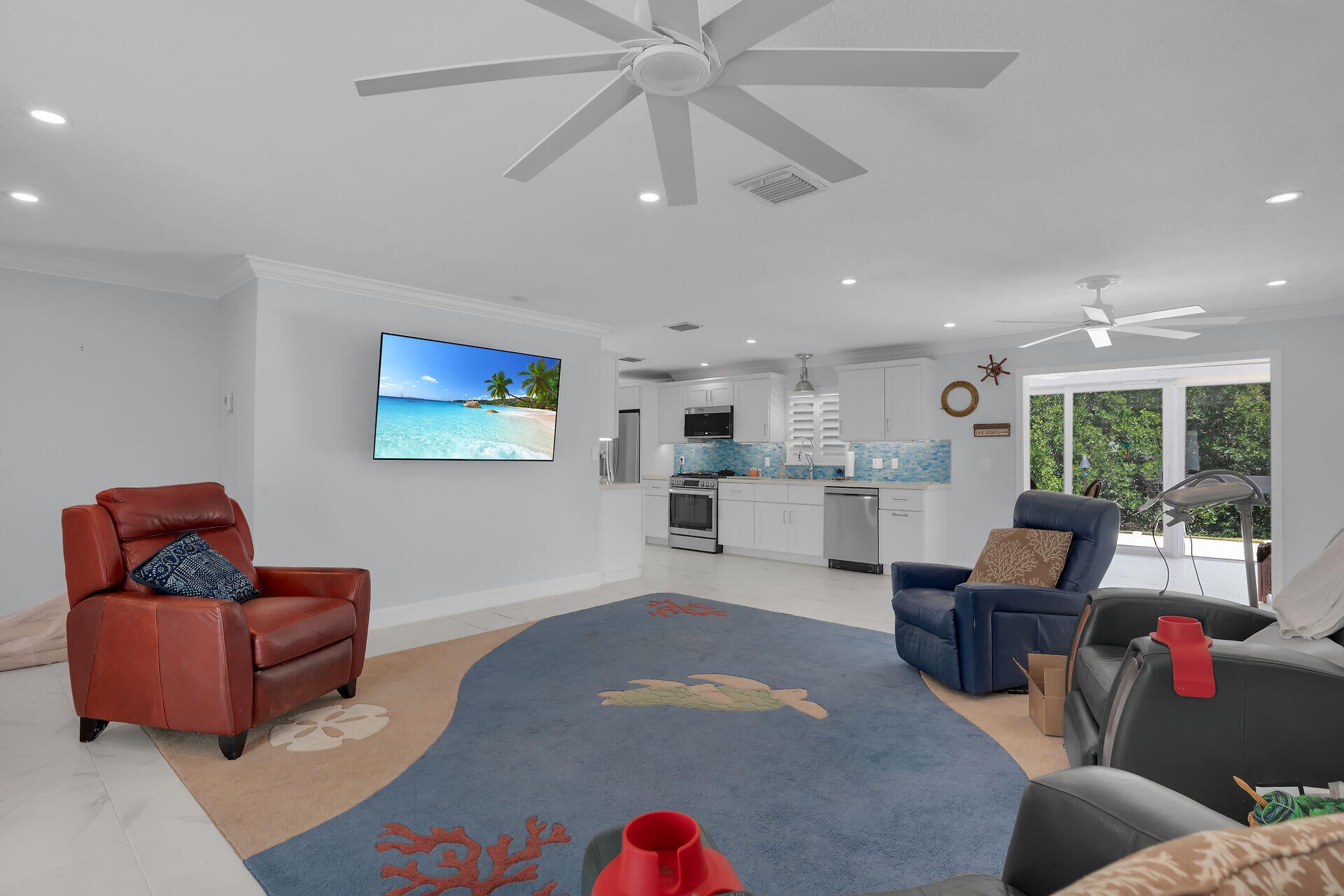 Islamorada, Florida, 33036, United States, 5 Bedrooms Bedrooms, ,3 BathroomsBathrooms,Residential,Active,2038223