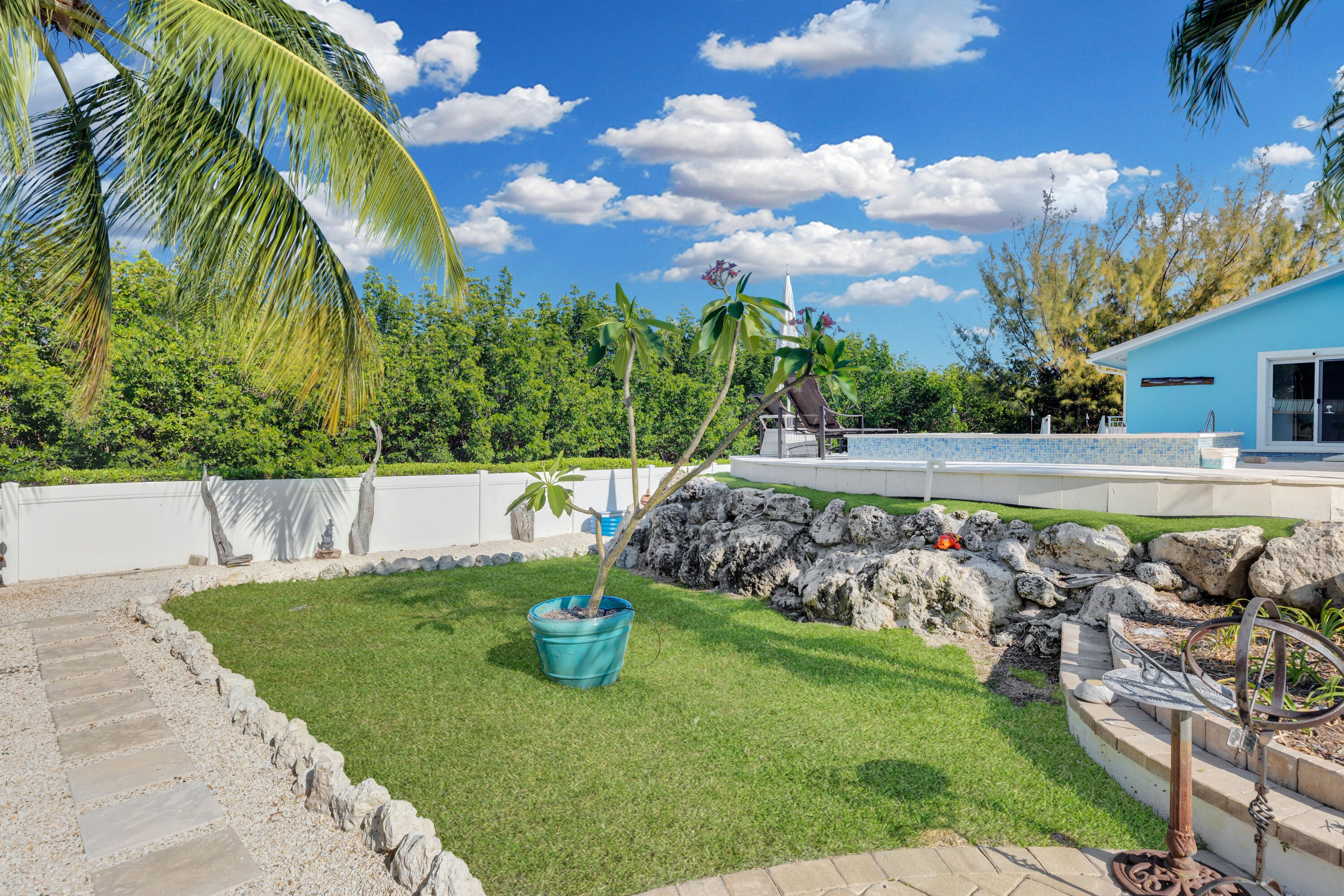 Islamorada, Florida, 33036, United States, 5 Bedrooms Bedrooms, ,3 BathroomsBathrooms,Residential,Active,2038223