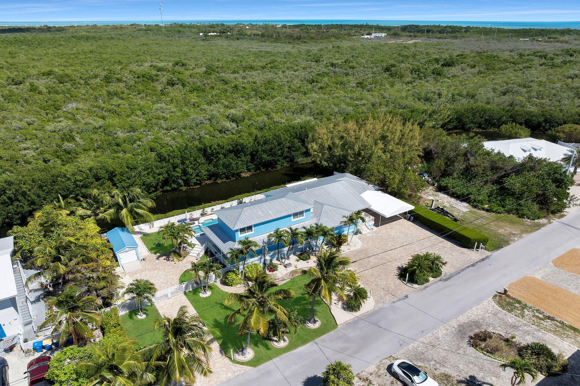 Islamorada, Florida, 33036, United States, 5 Bedrooms Bedrooms, ,3 BathroomsBathrooms,Residential,Active,2038223