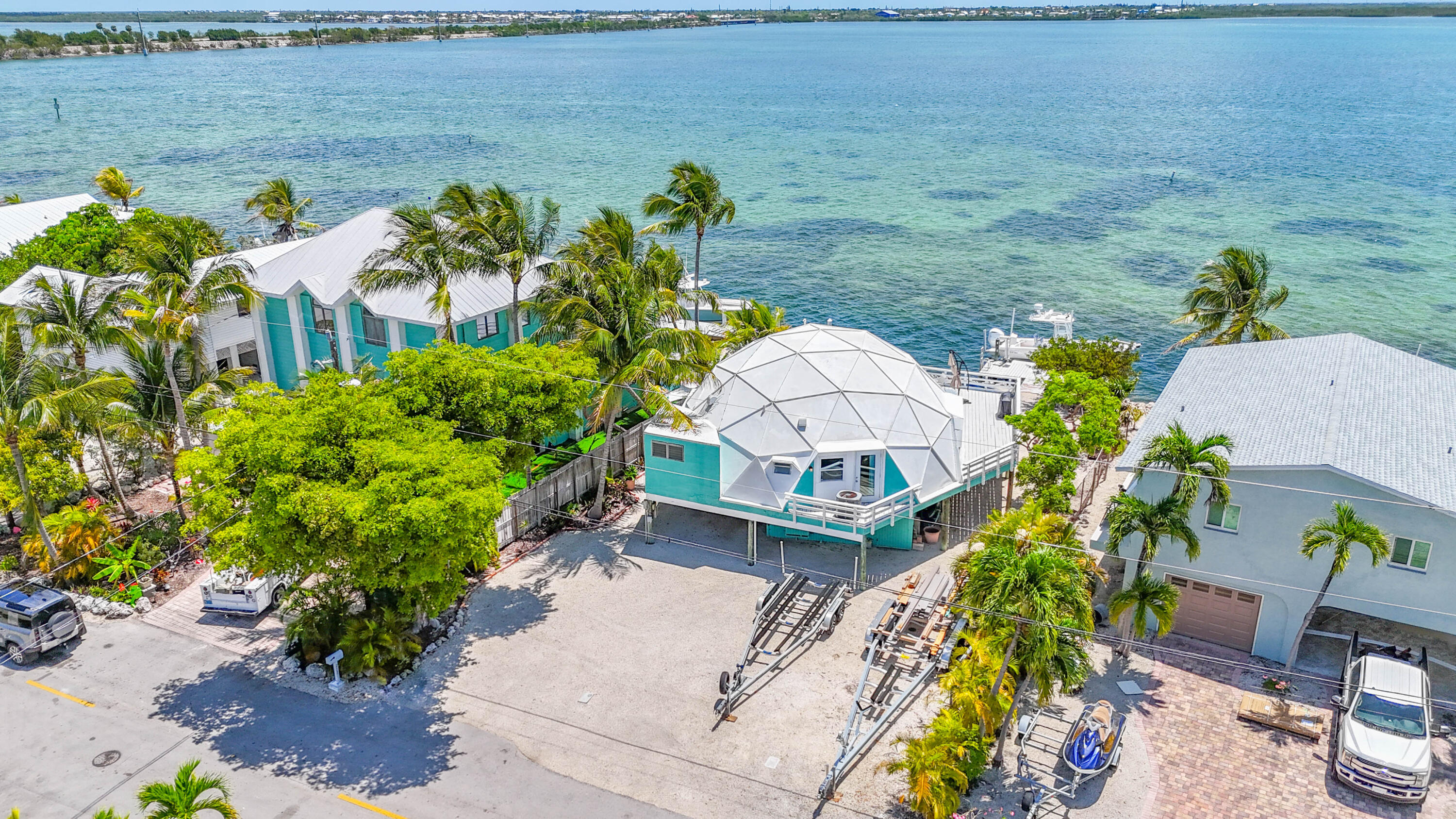 257 La Fitte Road