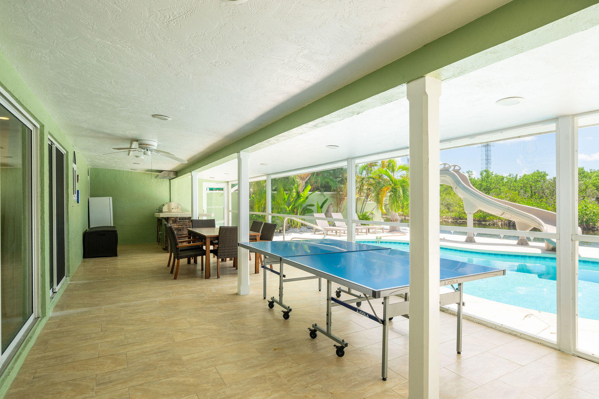 Key West, Florida 33040, United States, 3 Bedrooms Bedrooms, ,3 BathroomsBathrooms,Residential,Active,207478