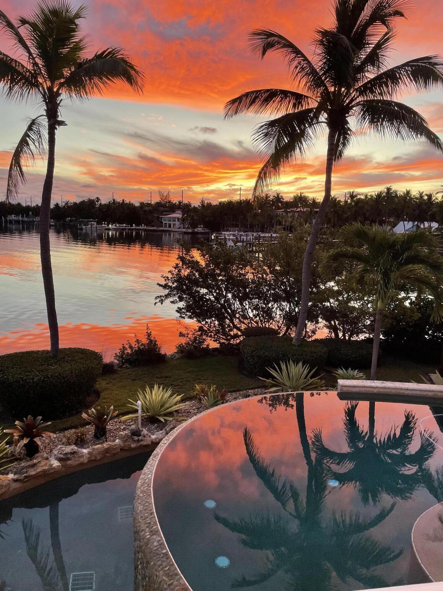 Islamorada, Florida 33036, United States, 4 Bedrooms Bedrooms, ,4 BathroomsBathrooms,Residential,Active,18376