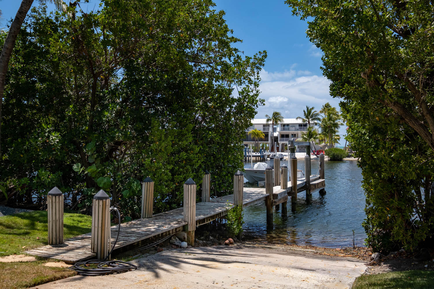 Islamorada, Florida 33036, United States, 4 Bedrooms Bedrooms, ,4 BathroomsBathrooms,Residential,Active,18376