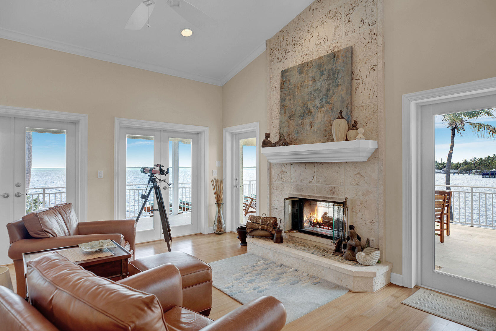 Islamorada, Florida 33036, United States, 4 Bedrooms Bedrooms, ,4 BathroomsBathrooms,Residential,Active,18376