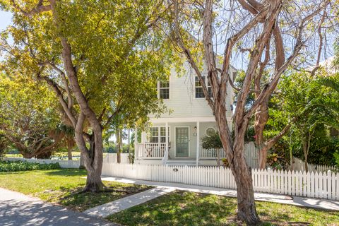 8 Whistling Duck Lane, Key West, FL 33040 - #: 614167