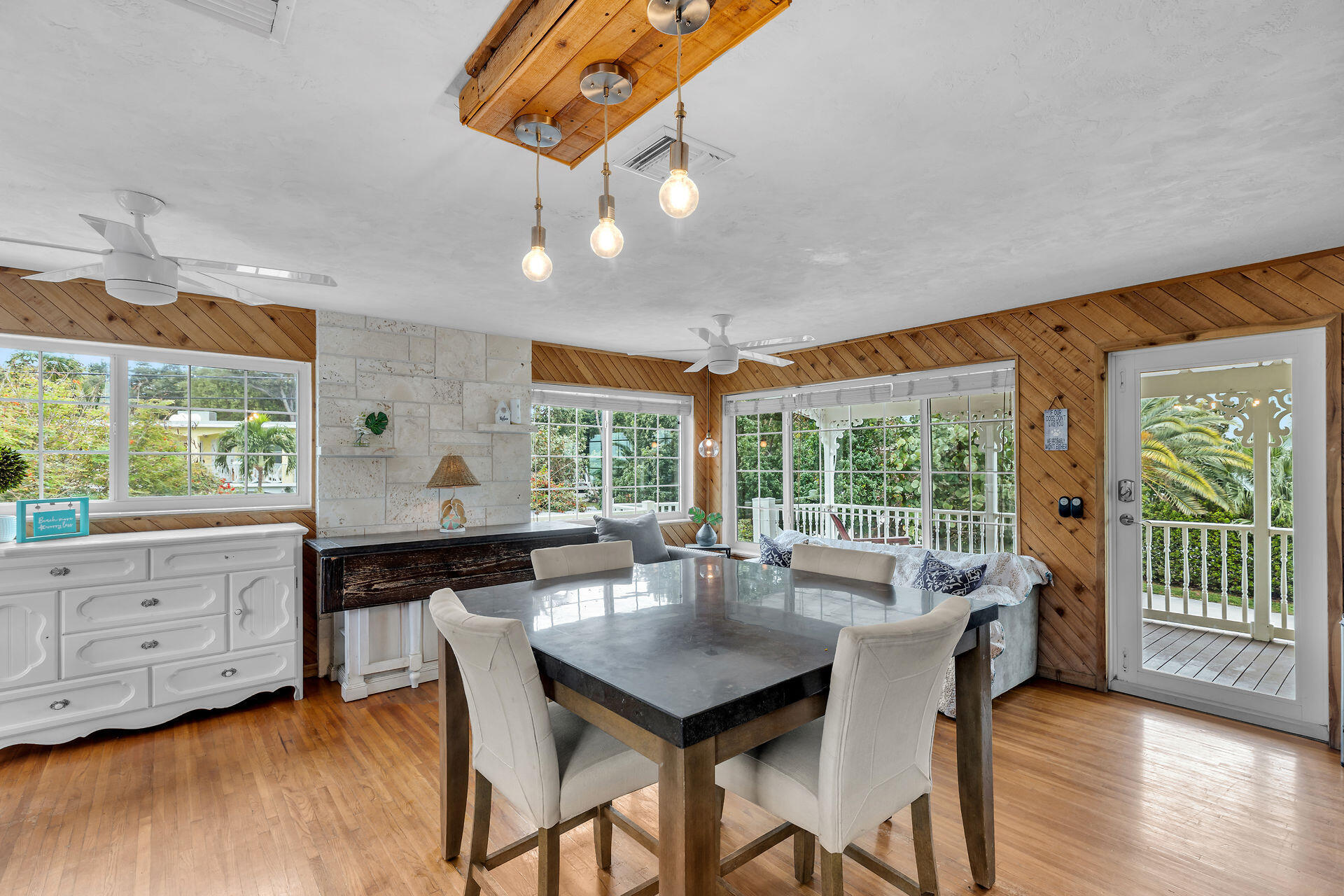 Tavernier, Florida 33070, United States, 2 Bedrooms Bedrooms, ,2 BathroomsBathrooms,Residential,Active,104128