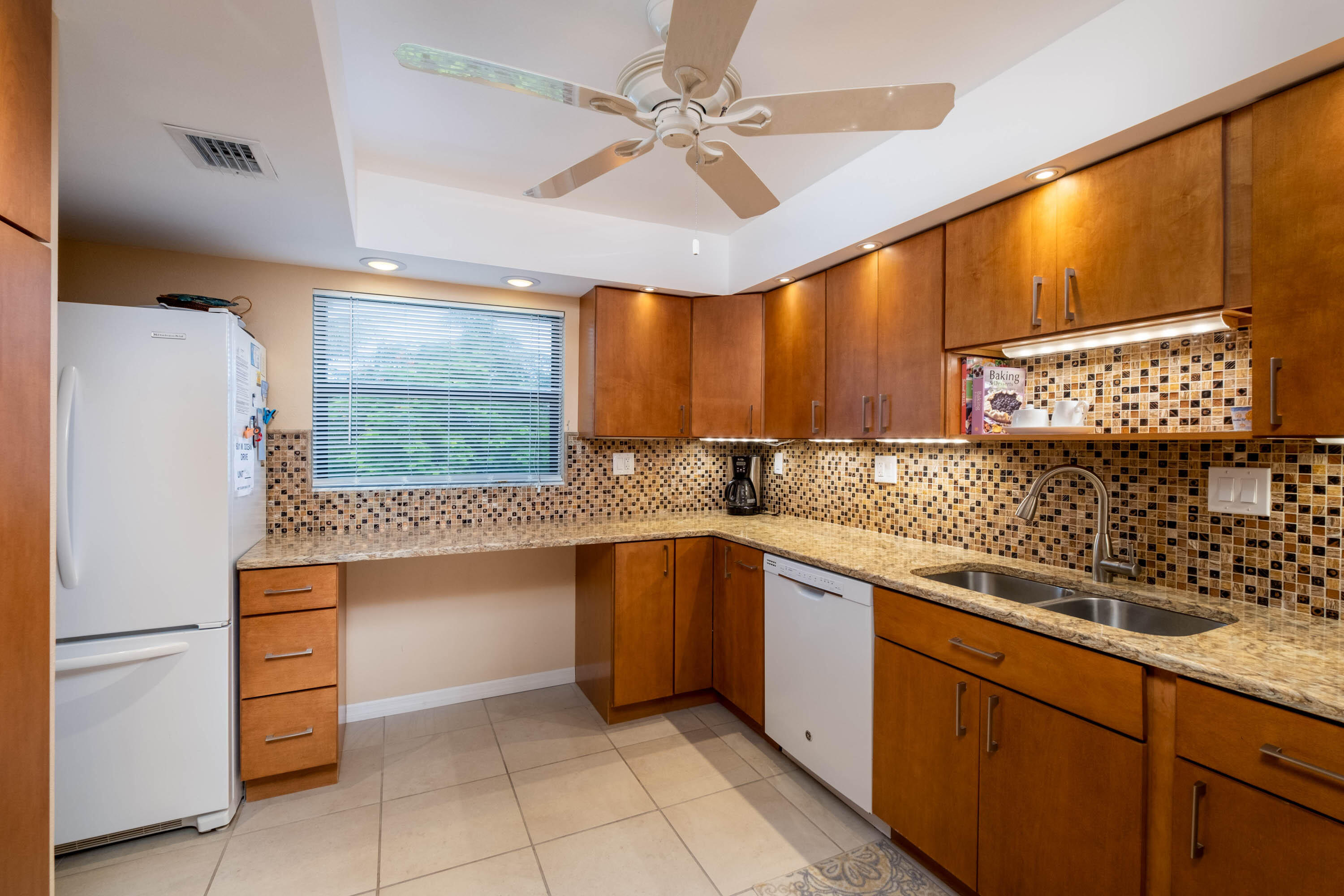 Key Colony, Florida 33051, United States, 2 Bedrooms Bedrooms, ,3 BathroomsBathrooms,Residential,Active,42116