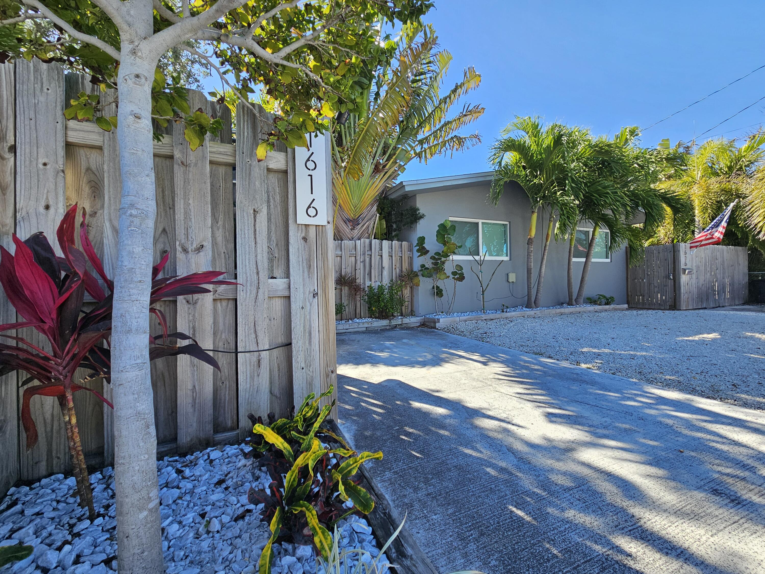 Key West, Florida 33040, United States, 2 Bedrooms Bedrooms, ,2 BathroomsBathrooms,Residential,Active,7201