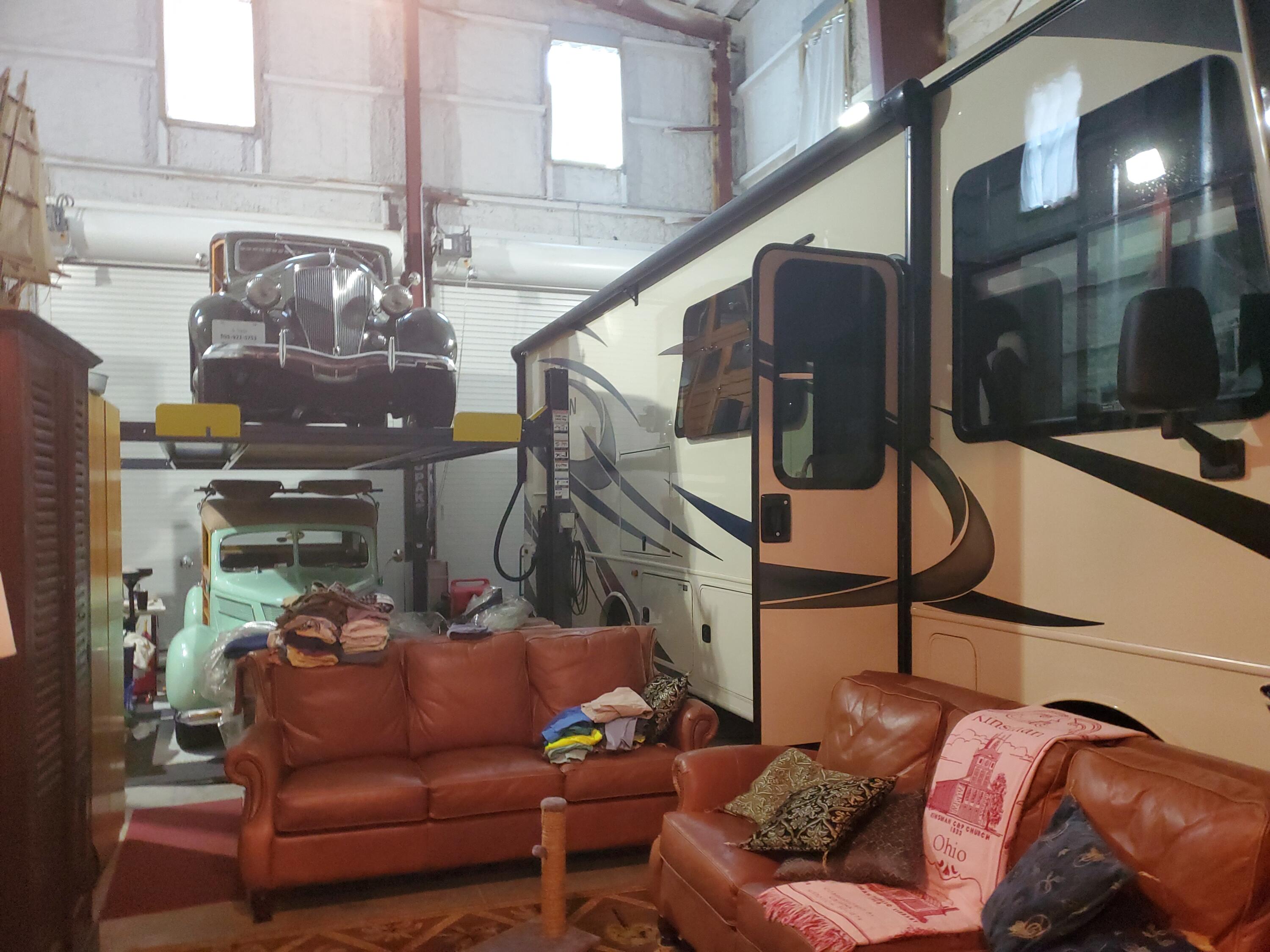 Stock Island, Florida 33040, United States, 2 Bedrooms Bedrooms, ,3 BathroomsBathrooms,Residential,Active,33627