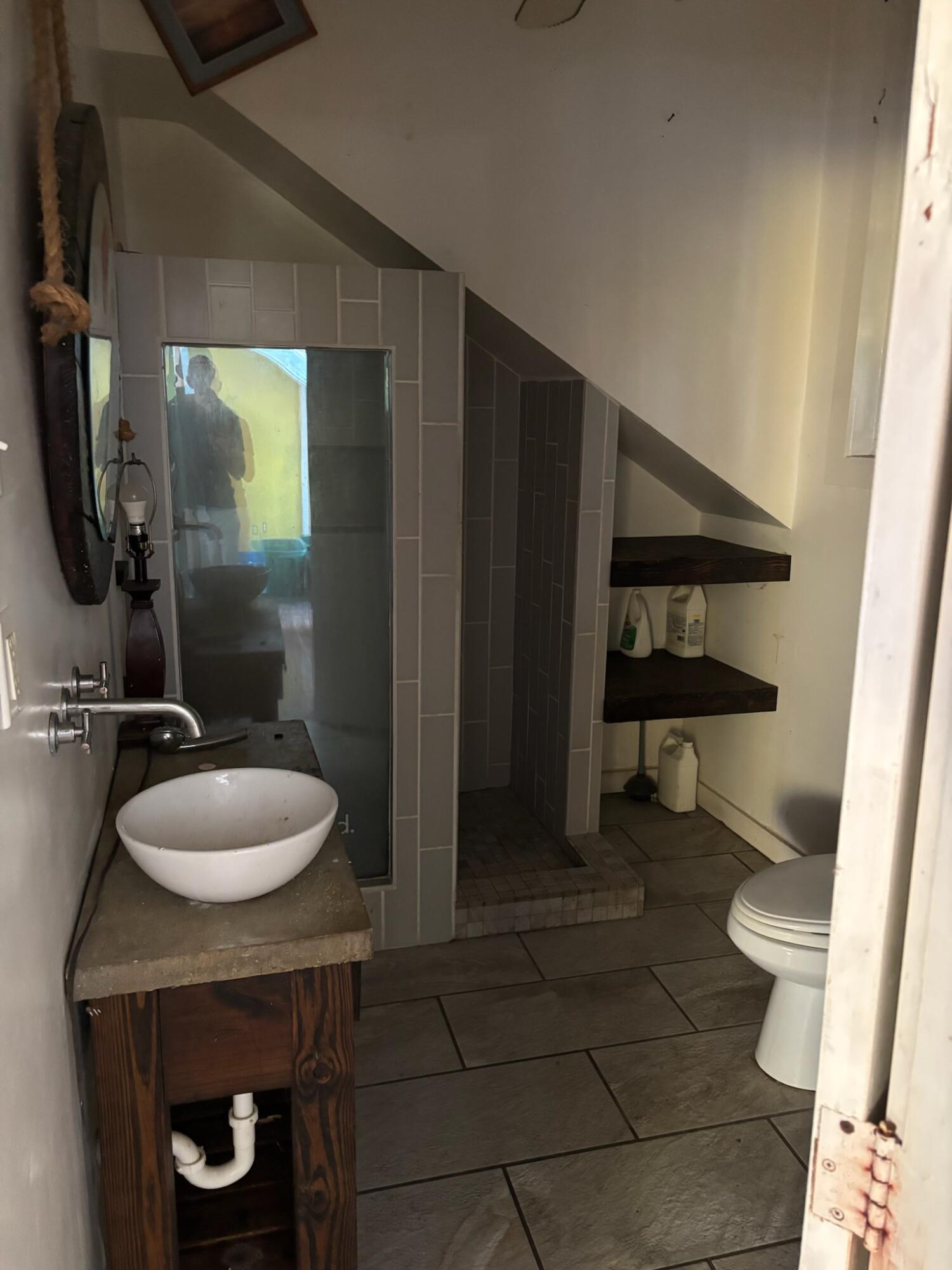 Key West, Florida 33040, United States, 4 Bedrooms Bedrooms, ,2 BathroomsBathrooms,Residential,Active,160789