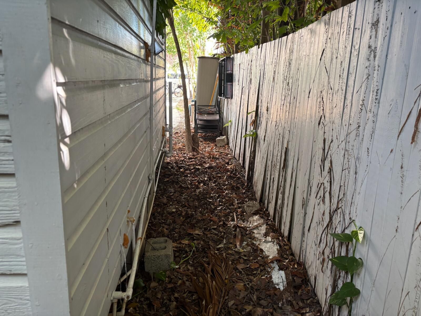 Key West, Florida 33040, United States, 4 Bedrooms Bedrooms, ,2 BathroomsBathrooms,Residential,Active,160789