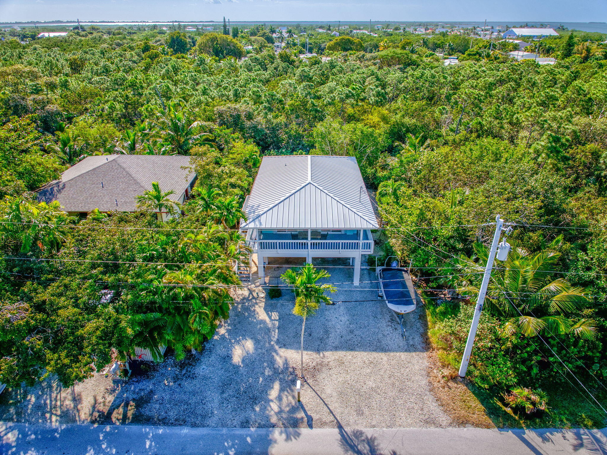 Big Pine, Florida 33043, United States, 2 Bedrooms Bedrooms, ,2 BathroomsBathrooms,Residential,Pending,20658