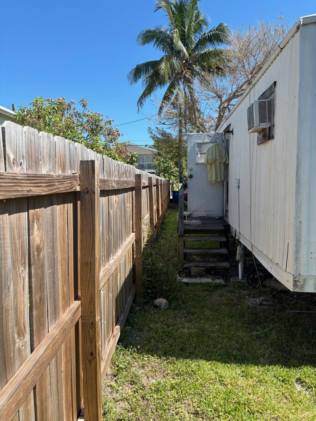 Stock Island, Florida 33040, United States, 3 Bedrooms Bedrooms, ,2 BathroomsBathrooms,Residential,Active,136935