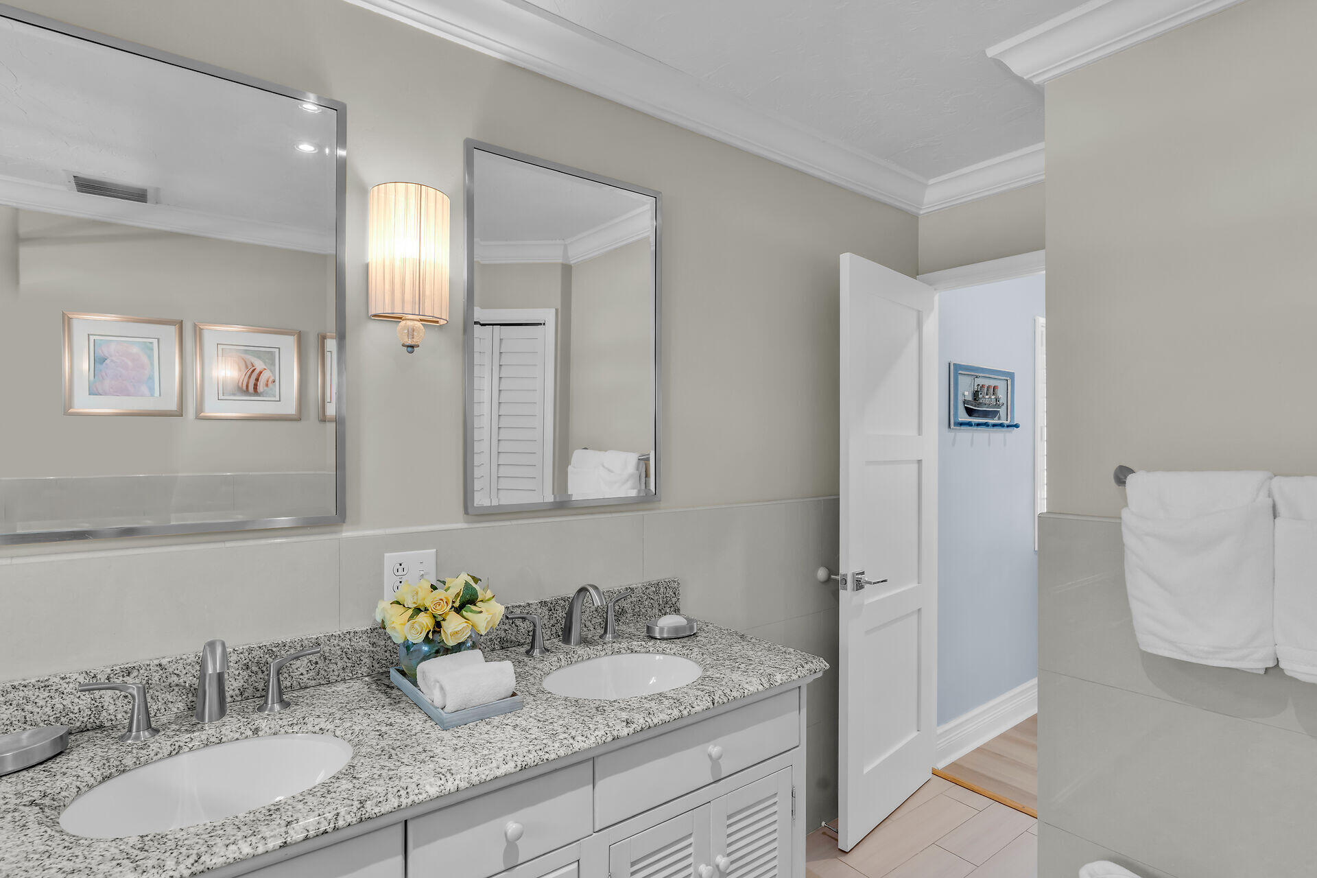 Marathon, Florida 33050, United States, 2 Bedrooms Bedrooms, ,2 BathroomsBathrooms,Residential,Active,205546