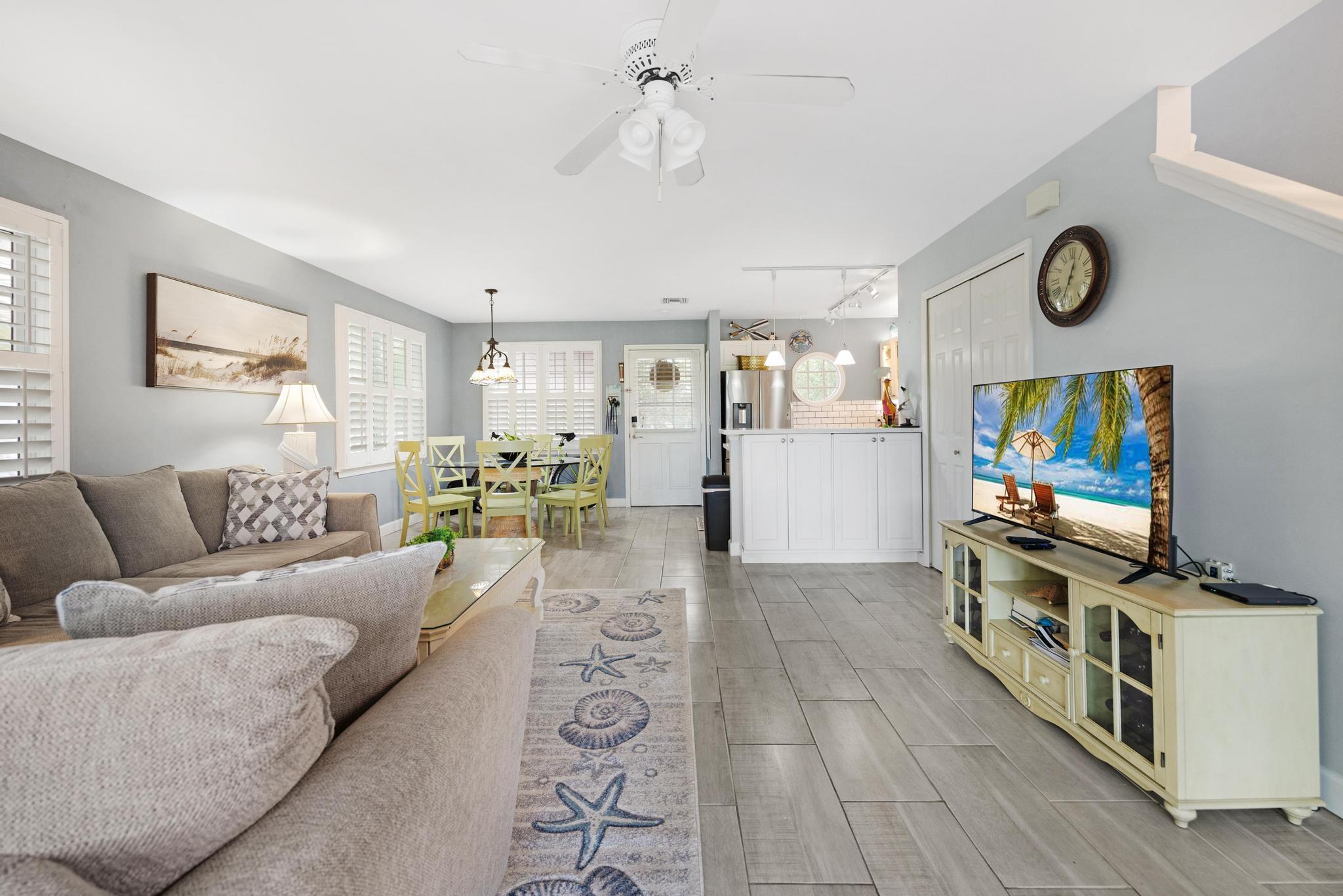 Key West, Florida 33040, United States, 3 Bedrooms Bedrooms, ,2 BathroomsBathrooms,Residential,Active,215898