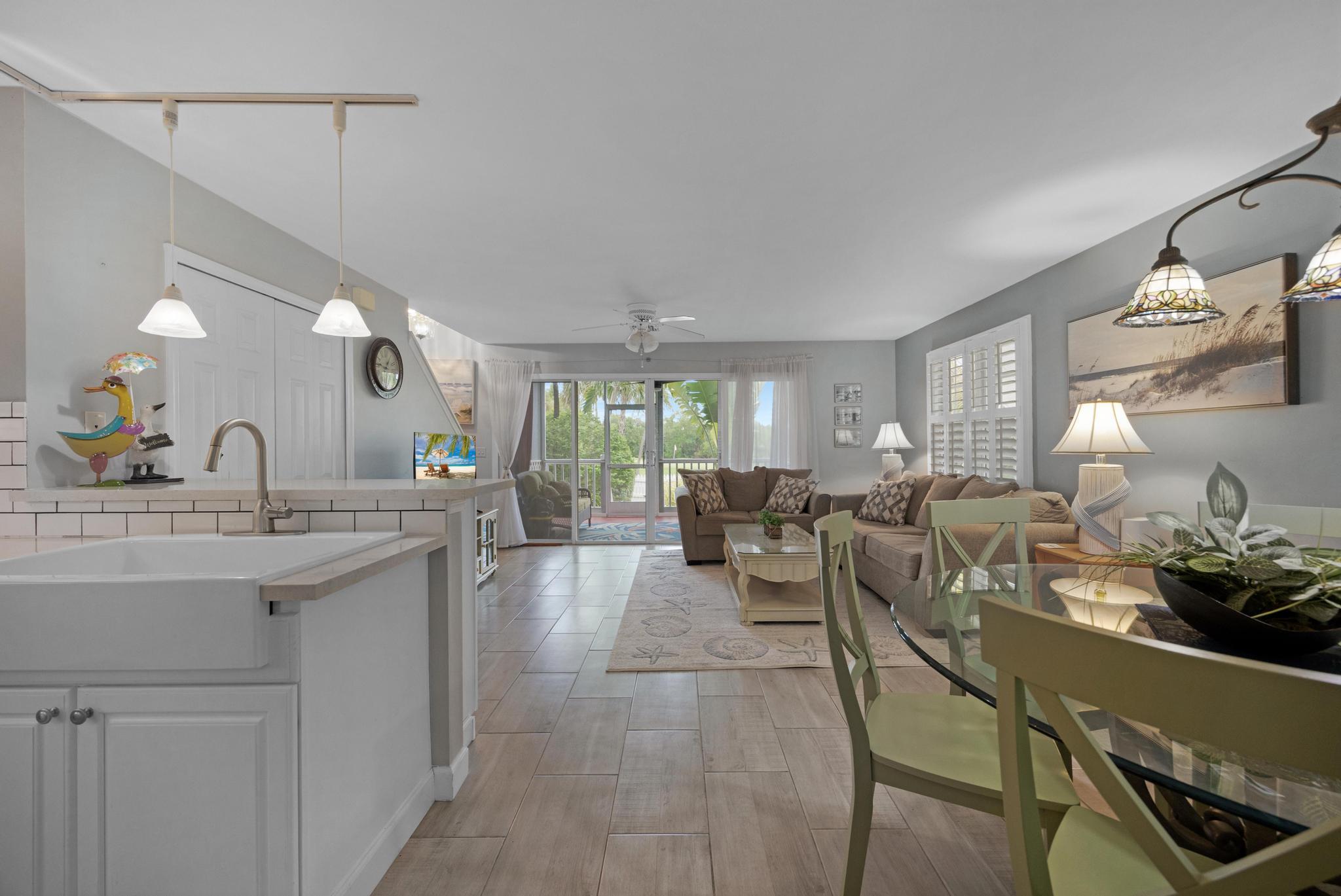 Key West, Florida 33040, United States, 3 Bedrooms Bedrooms, ,2 BathroomsBathrooms,Residential,Active,215898