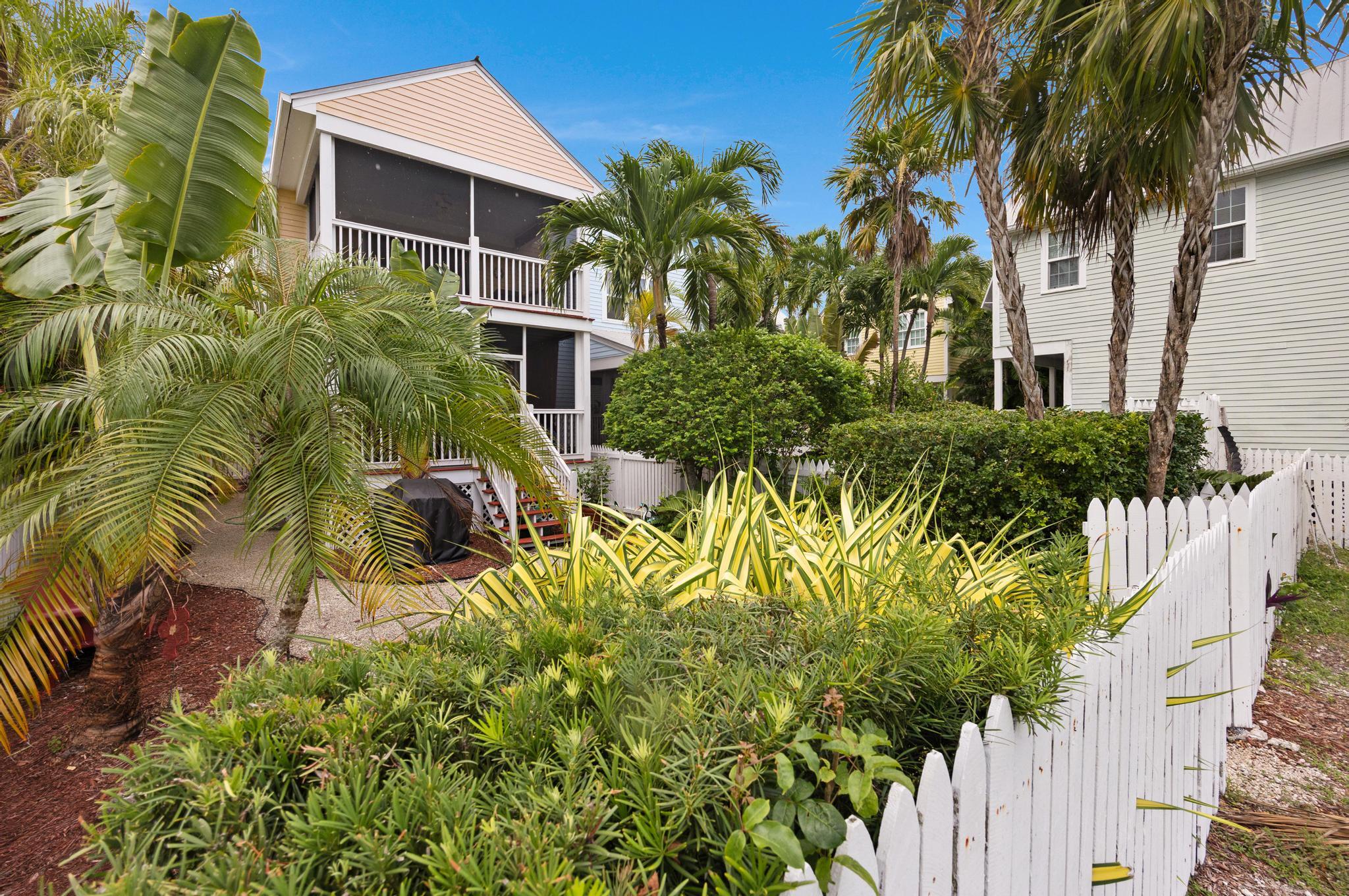 Key West, Florida 33040, United States, 3 Bedrooms Bedrooms, ,2 BathroomsBathrooms,Residential,Active,215898