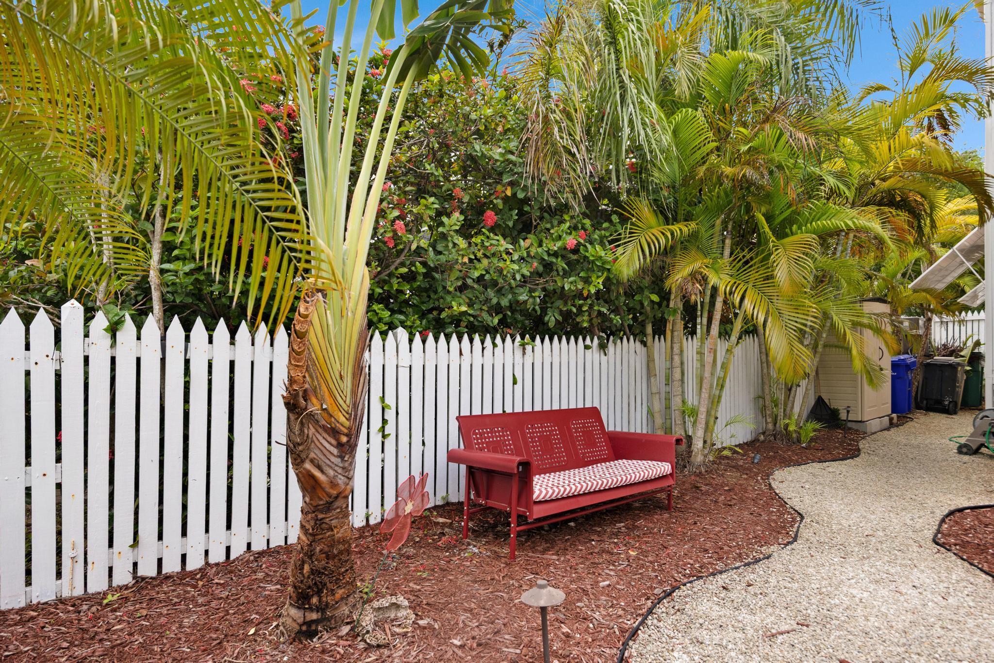Key West, Florida 33040, United States, 3 Bedrooms Bedrooms, ,2 BathroomsBathrooms,Residential,Active,215898