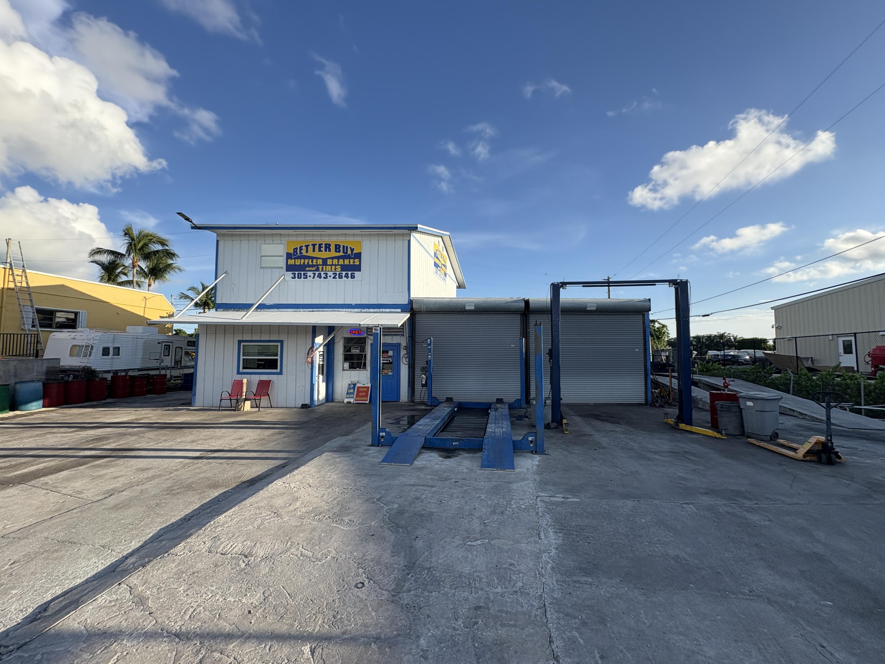 Marathon, Florida 33050, United States, 1 Bedroom Bedrooms, ,2 BathroomsBathrooms,Commercial,Active,223494