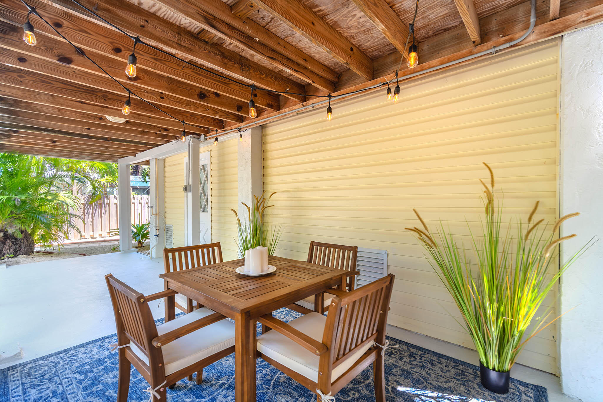 Big Pine, Florida 33043, United States, 3 Bedrooms Bedrooms, ,2 BathroomsBathrooms,Residential,Active,221612