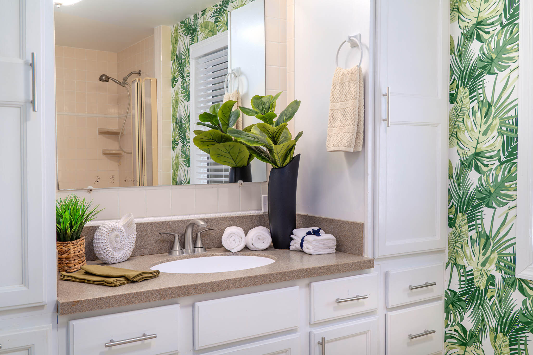 Big Pine, Florida 33043, United States, 3 Bedrooms Bedrooms, ,2 BathroomsBathrooms,Residential,Active,221612