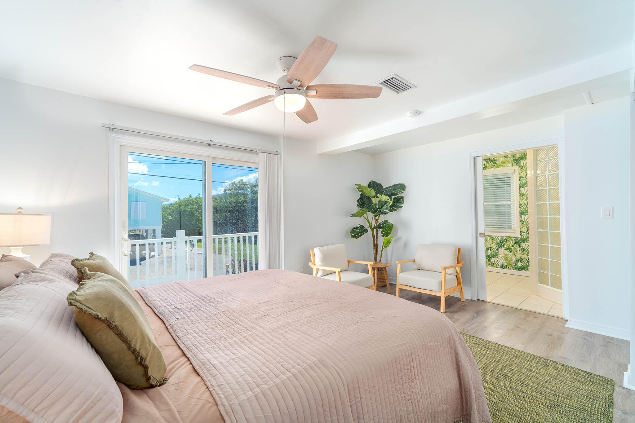 Big Pine, Florida 33043, United States, 3 Bedrooms Bedrooms, ,2 BathroomsBathrooms,Residential,Active,221612