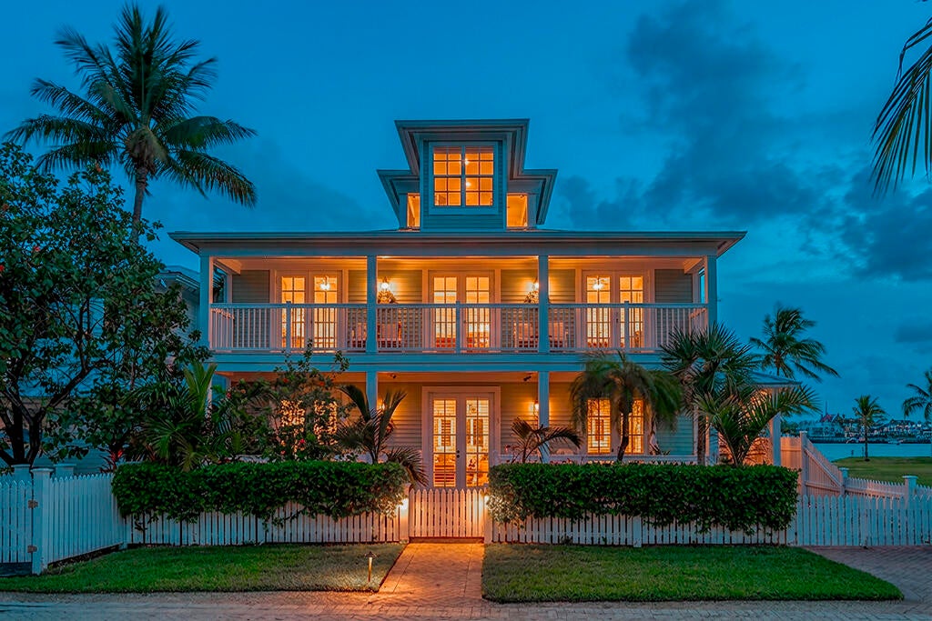 32 Sunset Key Drive