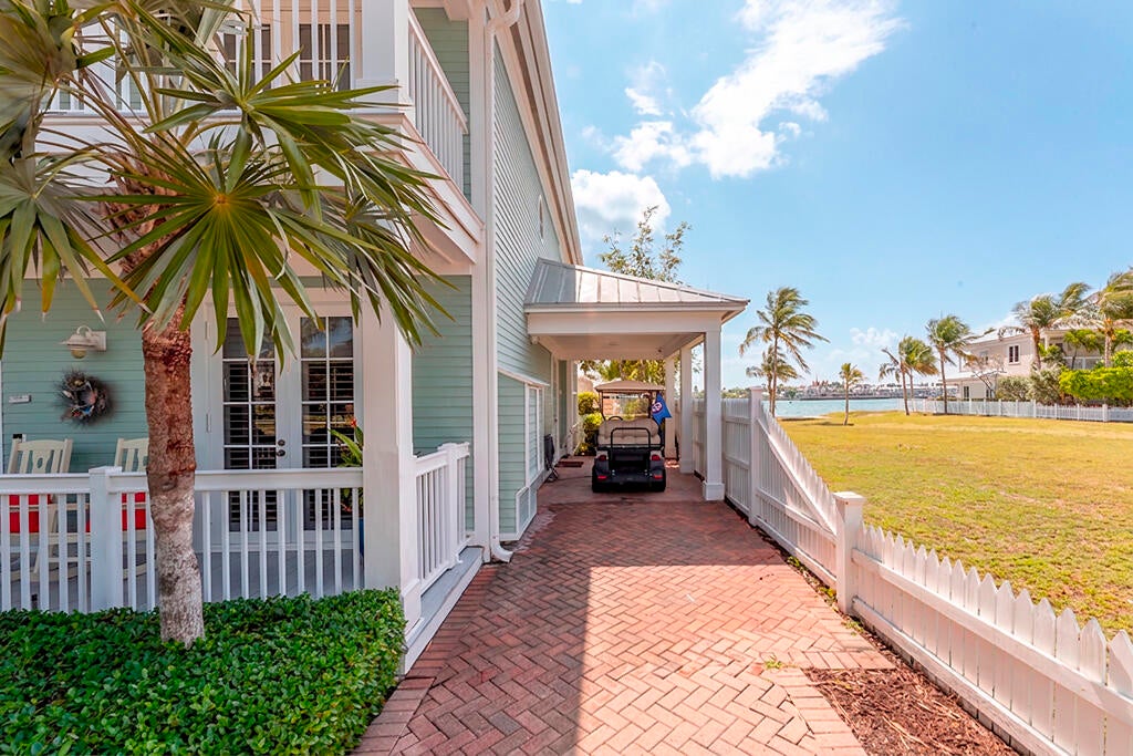 32 Sunset Key Drive
