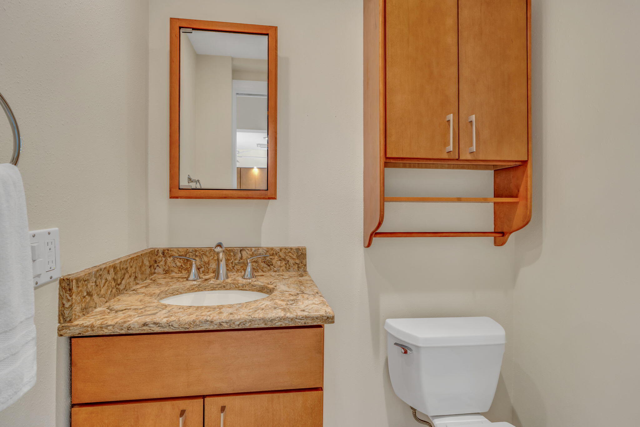 Key Colony, Florida 33051, United States, 2 Bedrooms Bedrooms, ,3 BathroomsBathrooms,Residential,Active,139559