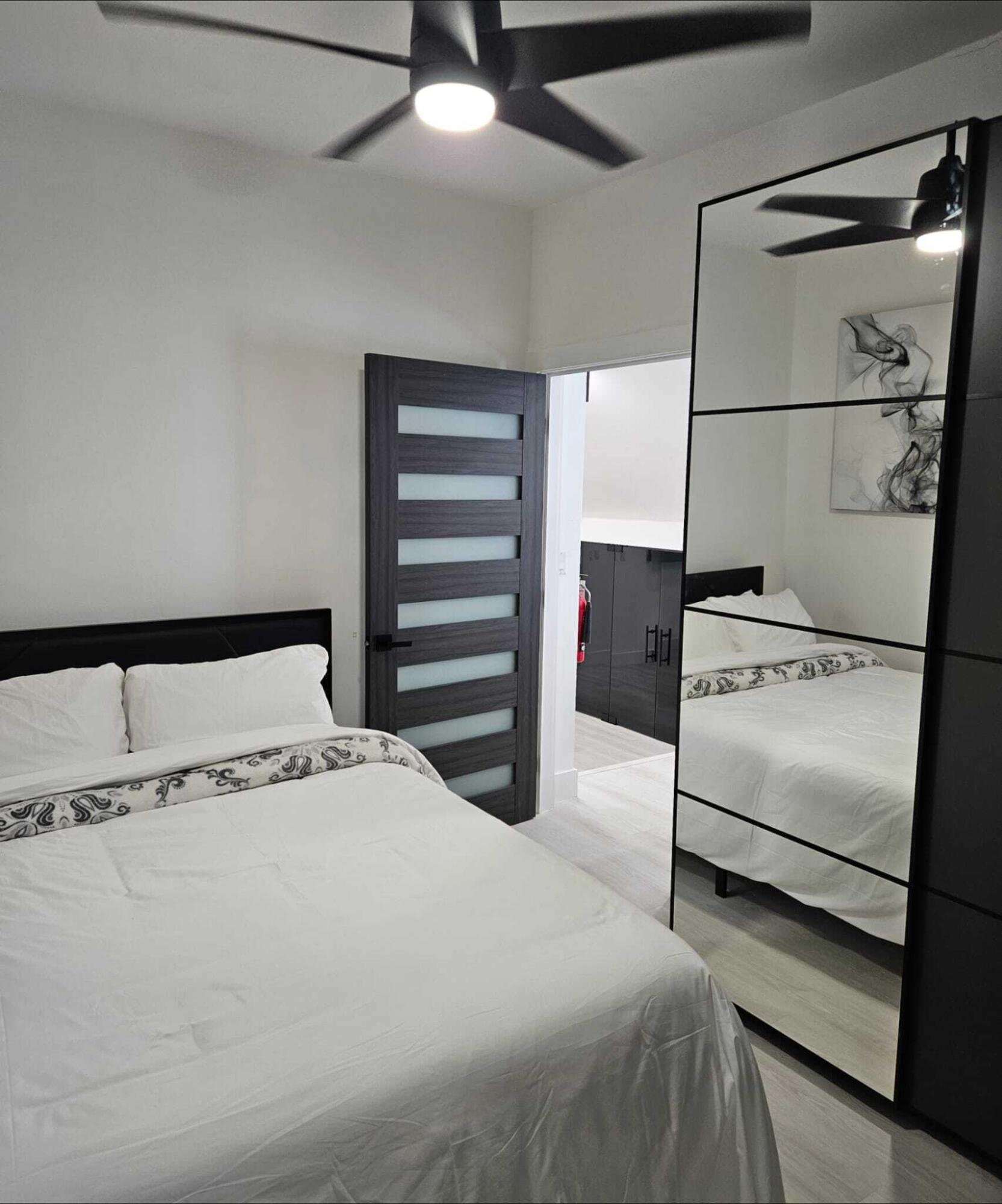 Key West, Florida 33040, United States, 2 Bedrooms Bedrooms, ,2 BathroomsBathrooms,Residential,Active,163884