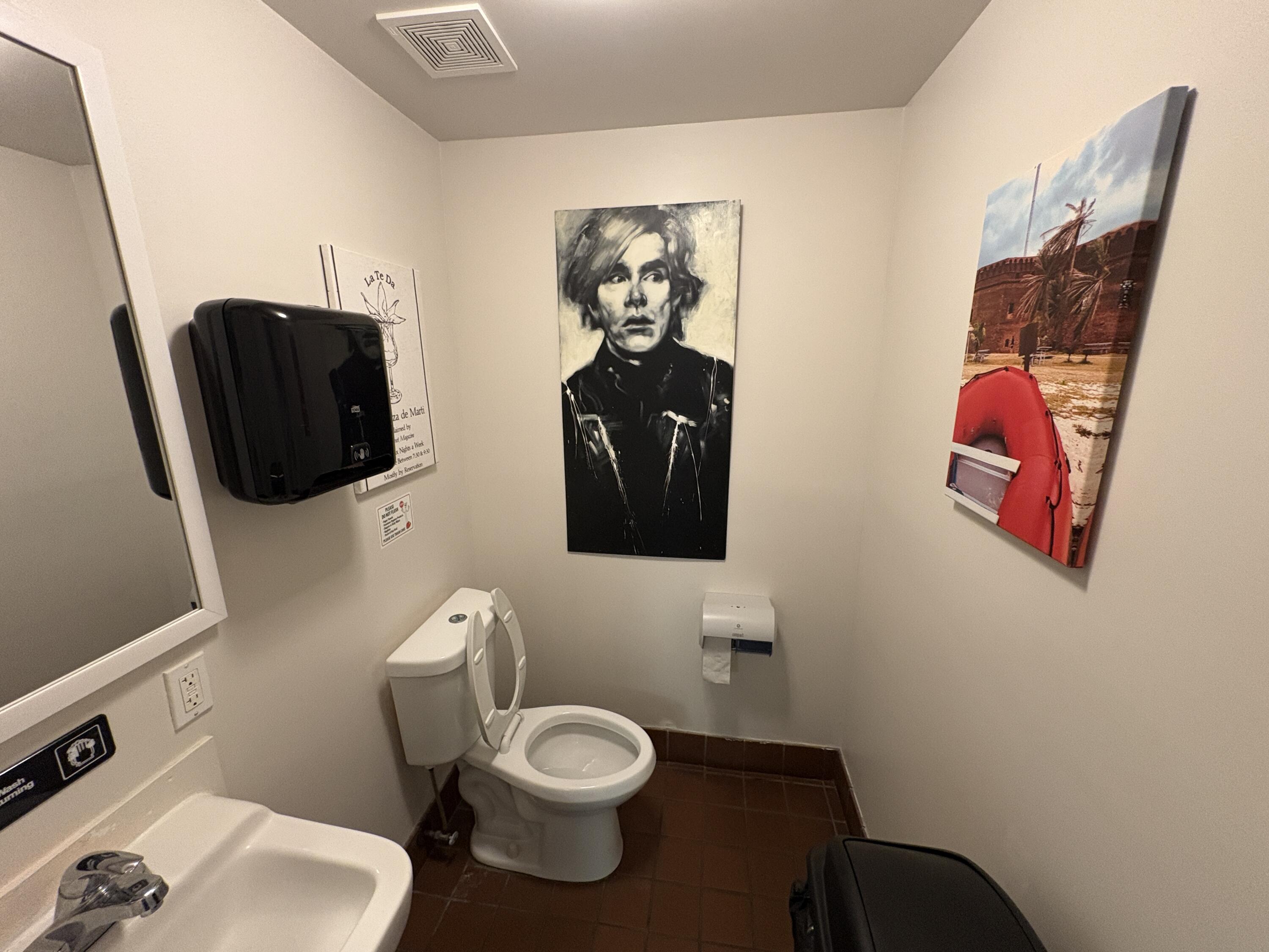 Key West, Florida 33040, United States, ,1 BathroomBathrooms,Commercial,Active,218802