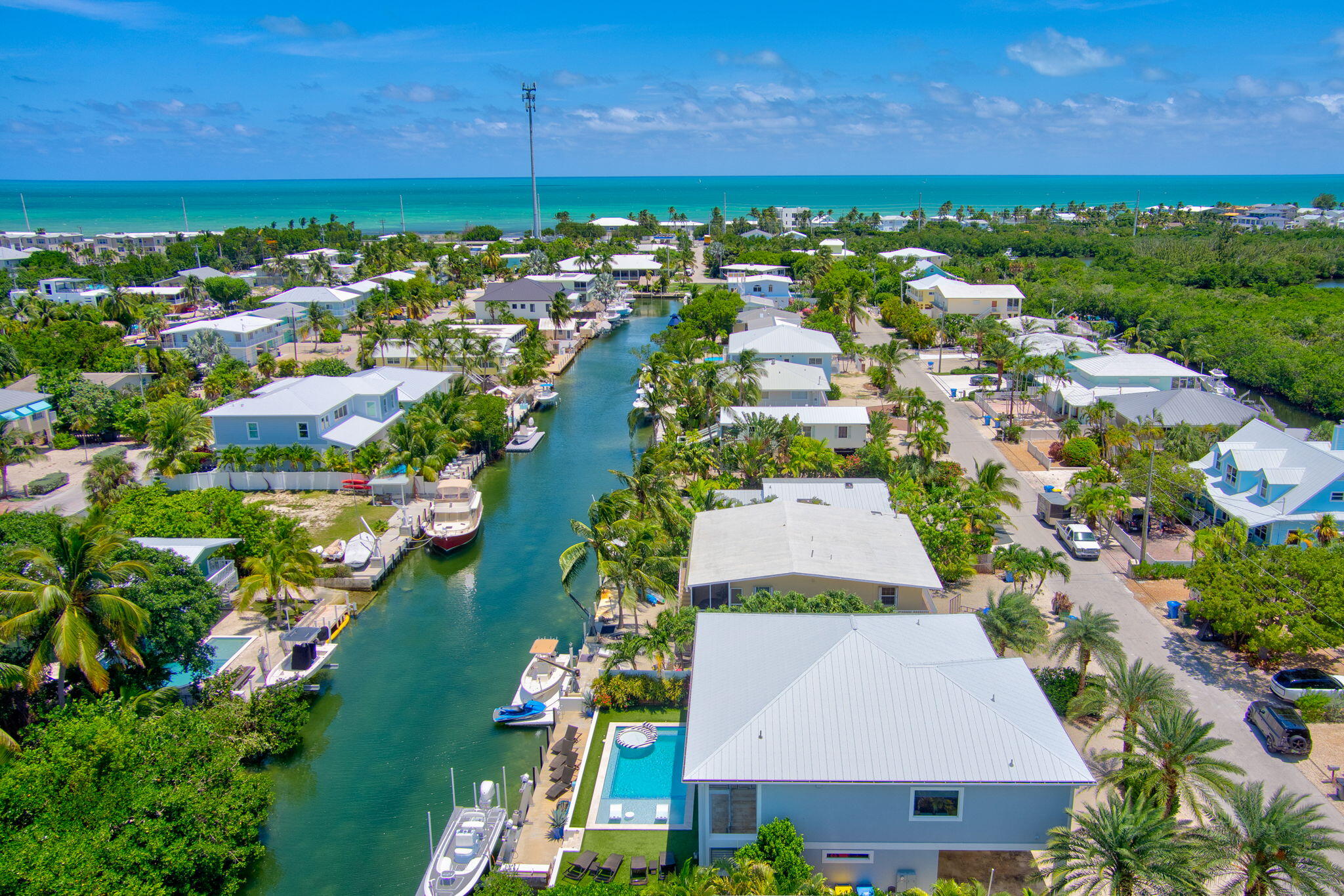 Islamorada, Florida 33036, United States, 4 Bedrooms Bedrooms, ,4 BathroomsBathrooms,Residential,Active,84111