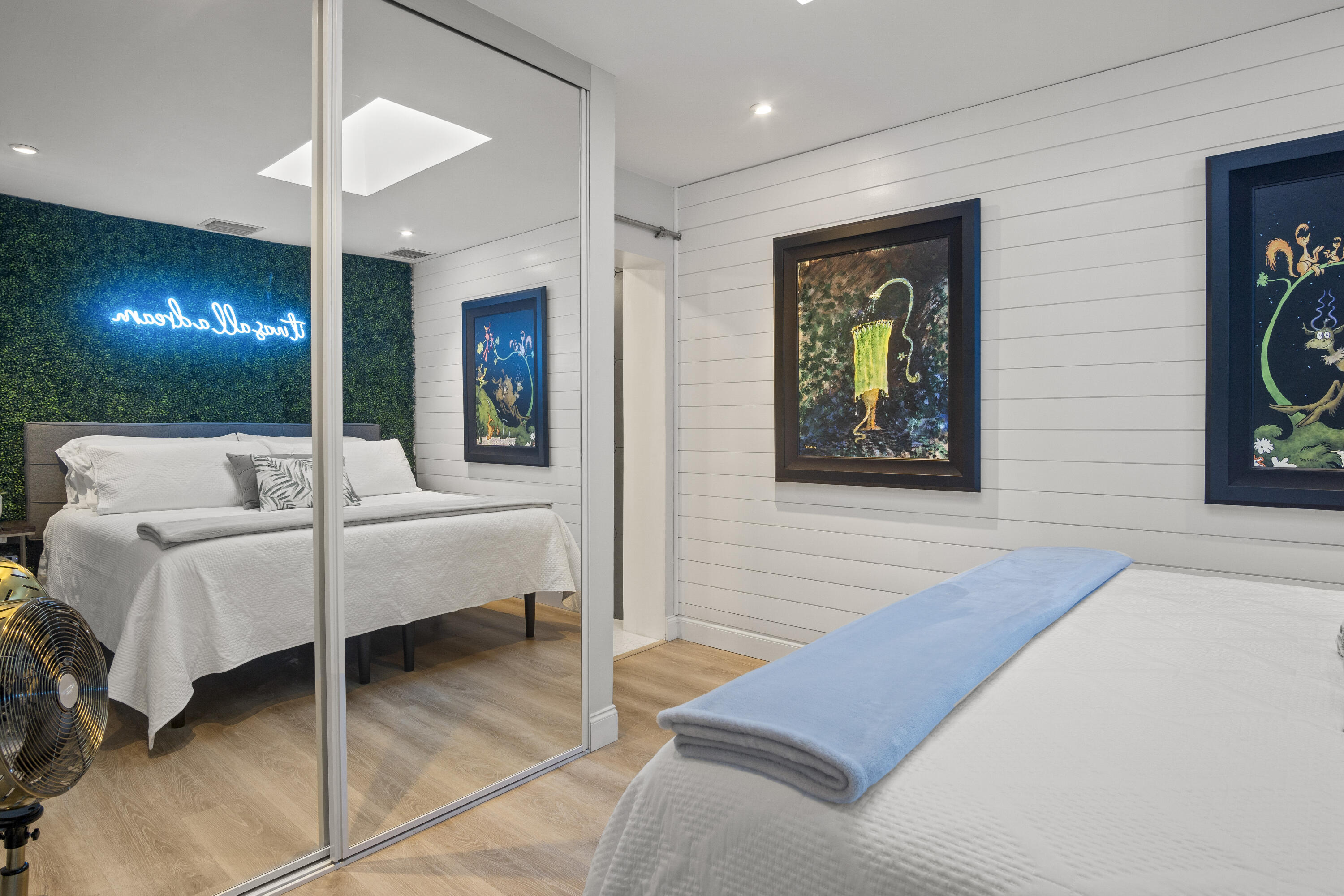 Key West, Florida 33040, United States, 2 Bedrooms Bedrooms, ,2 BathroomsBathrooms,Residential,Active,227586