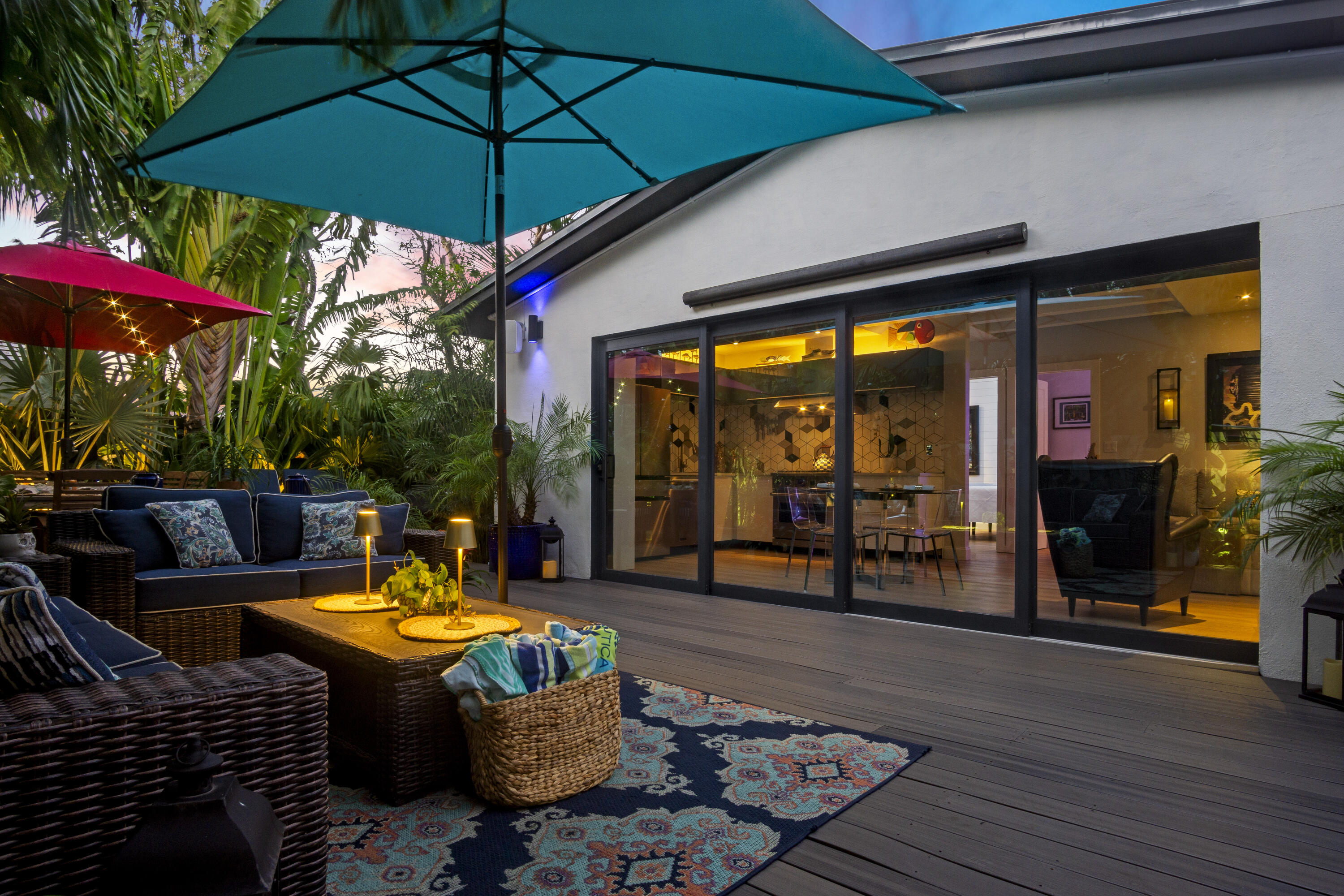 Key West, Florida 33040, United States, 2 Bedrooms Bedrooms, ,2 BathroomsBathrooms,Residential,Active,227586