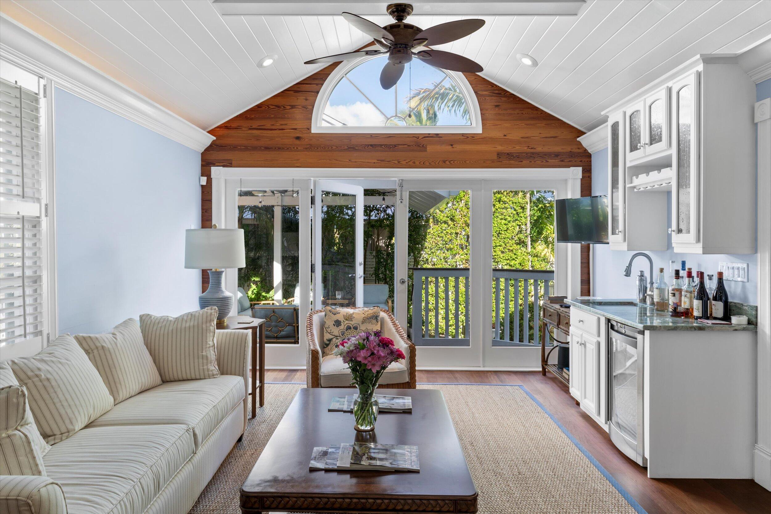 Key West, Florida 33040, United States, 4 Bedrooms Bedrooms, ,5 BathroomsBathrooms,Residential,Active,6930