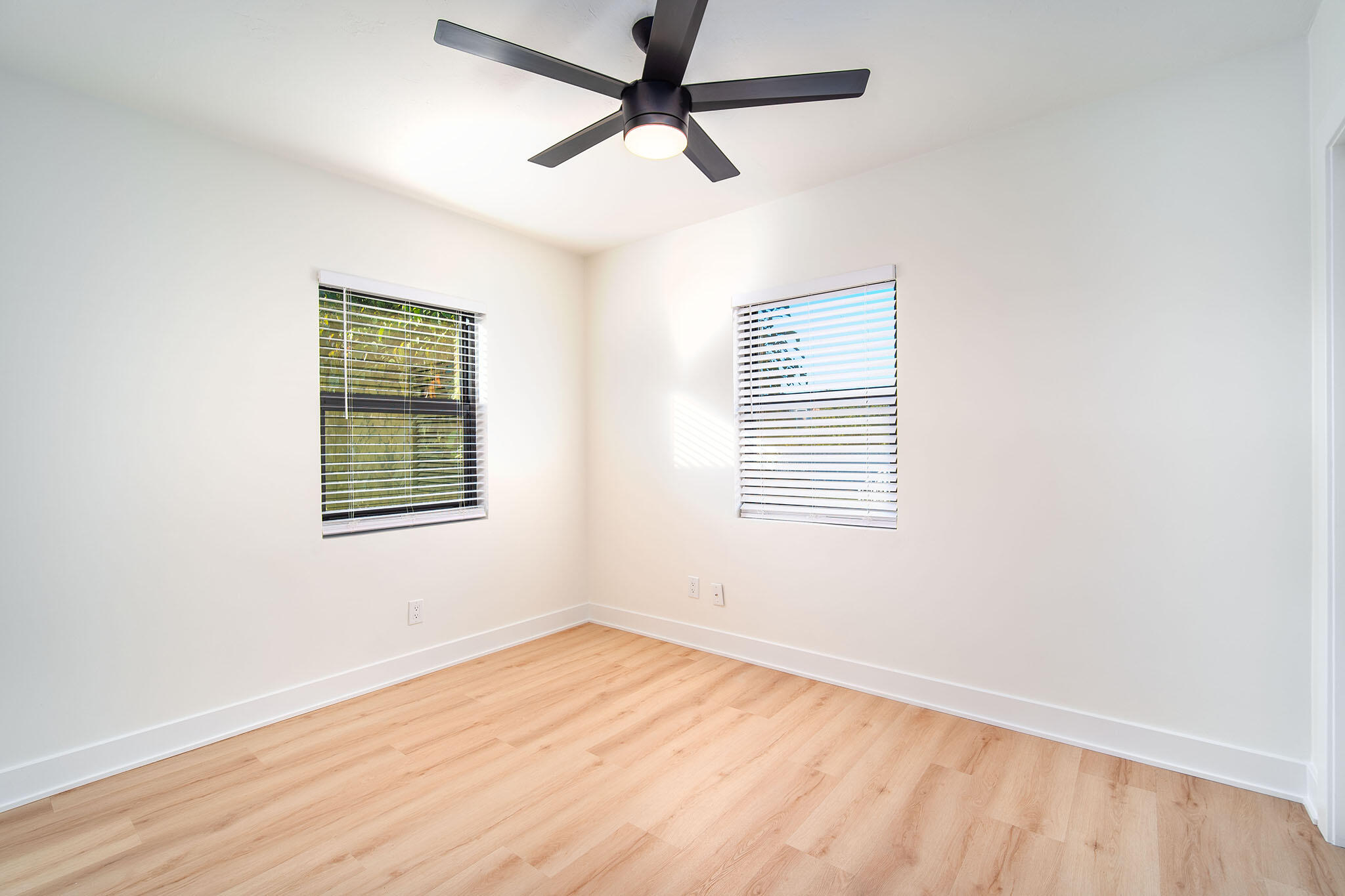 Saddle Bunch, Florida 33040, United States, 4 Bedrooms Bedrooms, ,3 BathroomsBathrooms,Residential,Active,18561