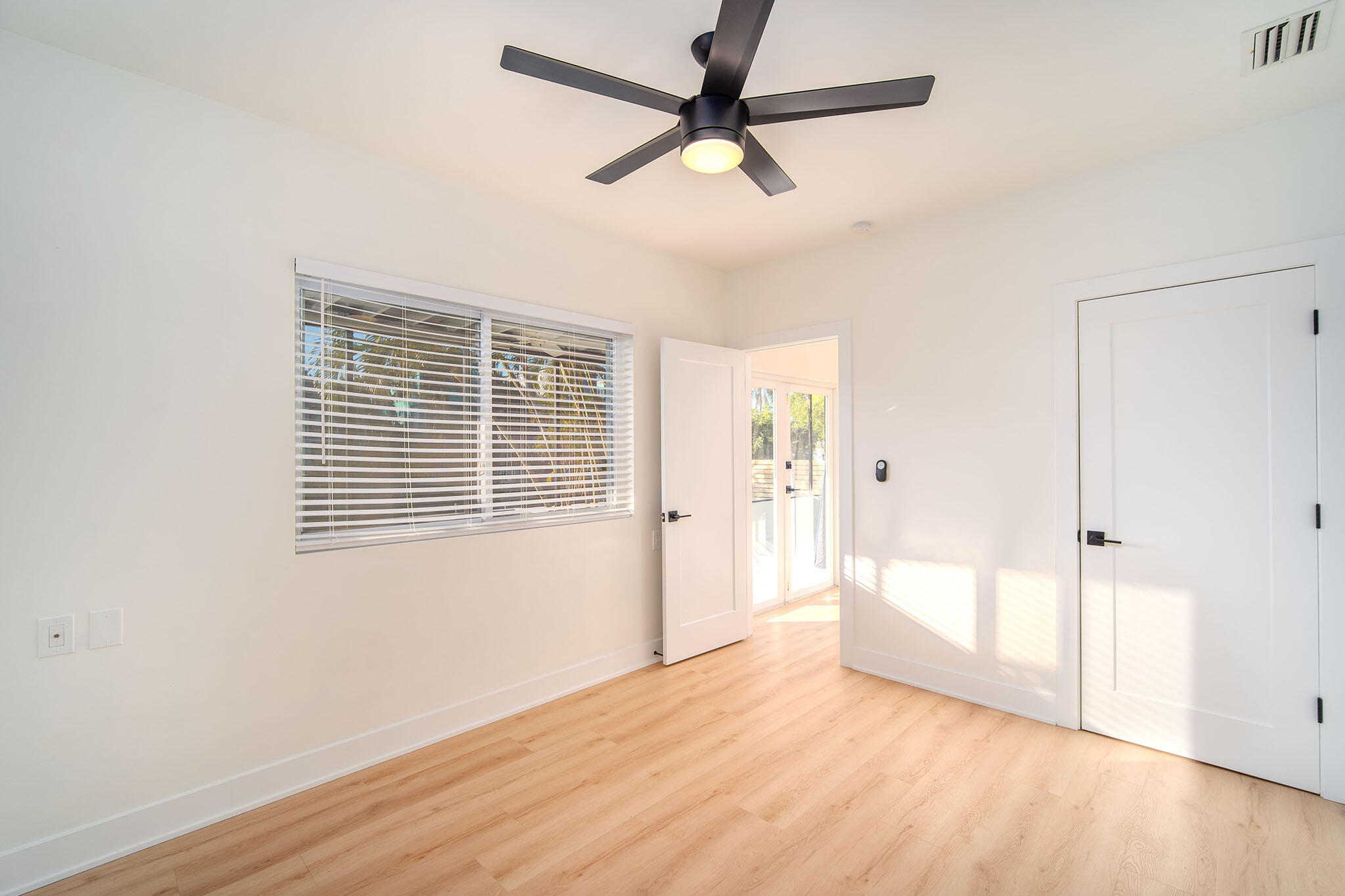 Saddle Bunch, Florida 33040, United States, 4 Bedrooms Bedrooms, ,3 BathroomsBathrooms,Residential,Active,18561