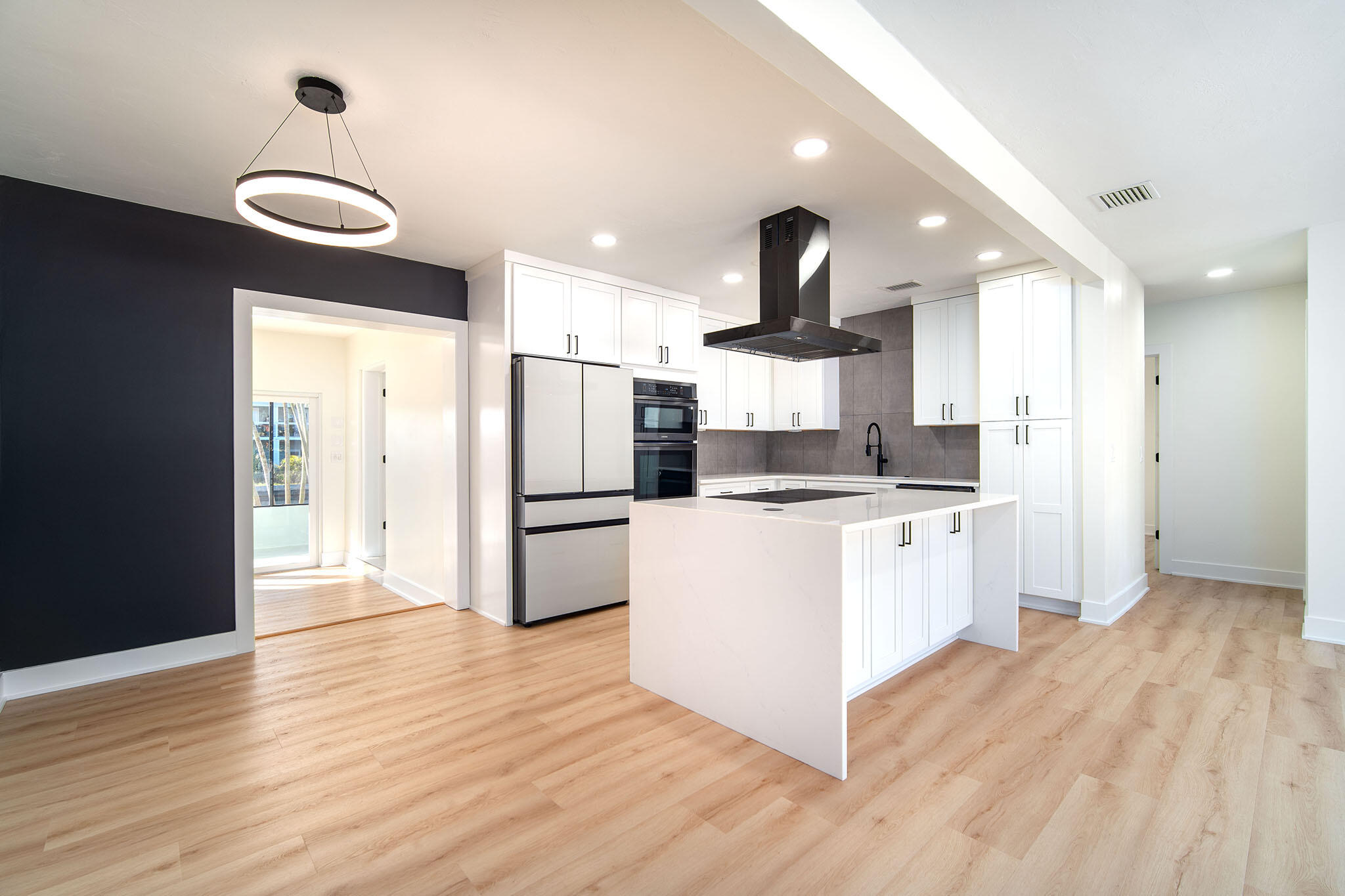 Saddle Bunch, Florida 33040, United States, 4 Bedrooms Bedrooms, ,3 BathroomsBathrooms,Residential,Active,18561