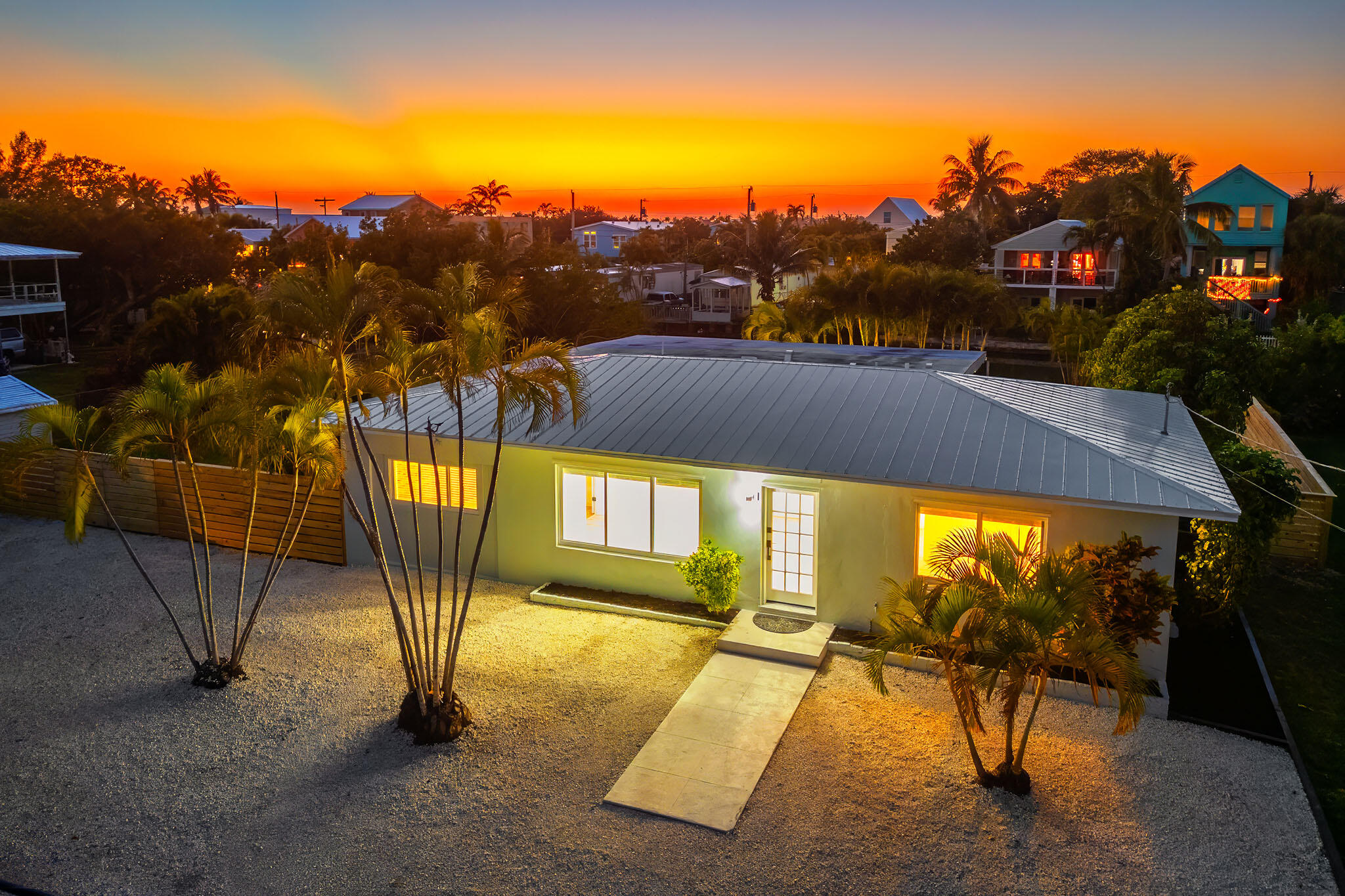 Saddle Bunch, Florida 33040, United States, 4 Bedrooms Bedrooms, ,3 BathroomsBathrooms,Residential,Active,18561