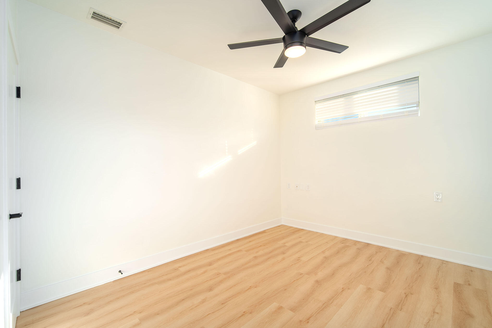 Saddle Bunch, Florida 33040, United States, 4 Bedrooms Bedrooms, ,3 BathroomsBathrooms,Residential,Active,18561